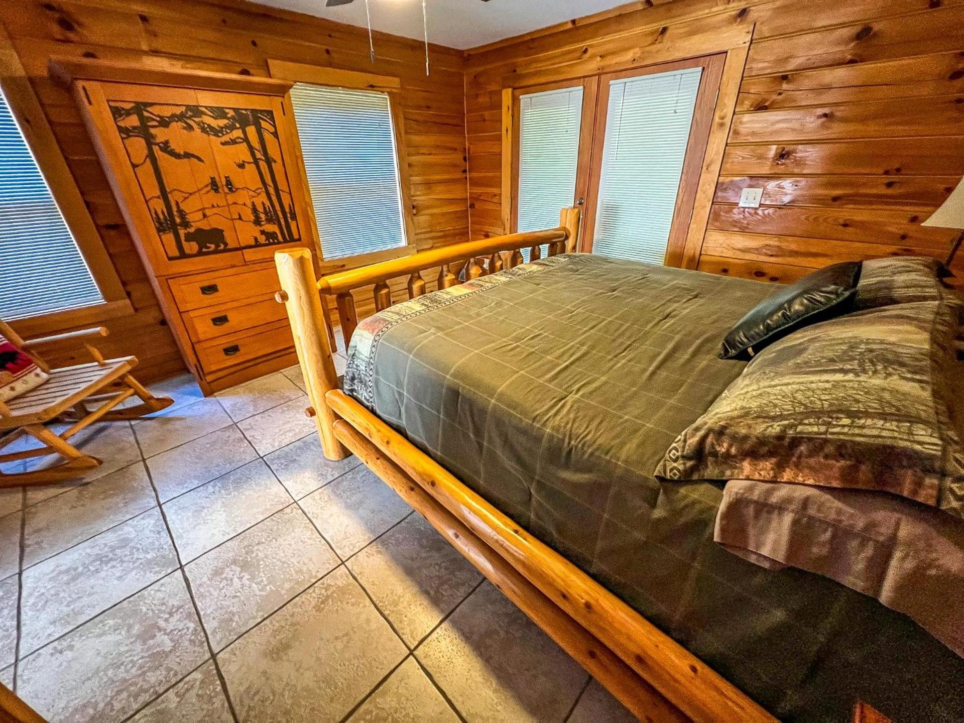 Dream Mountain Lodge photo 21