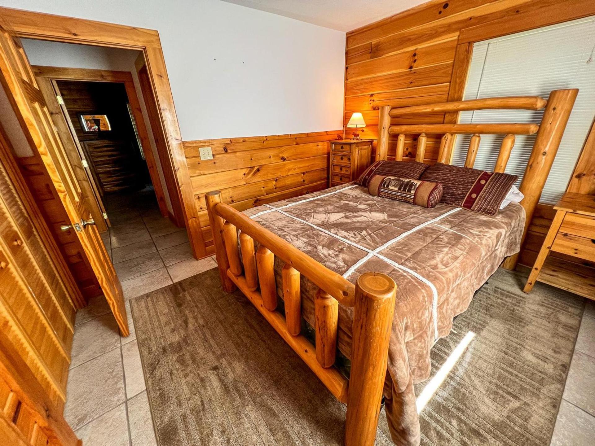Dream Mountain Lodge photo 22