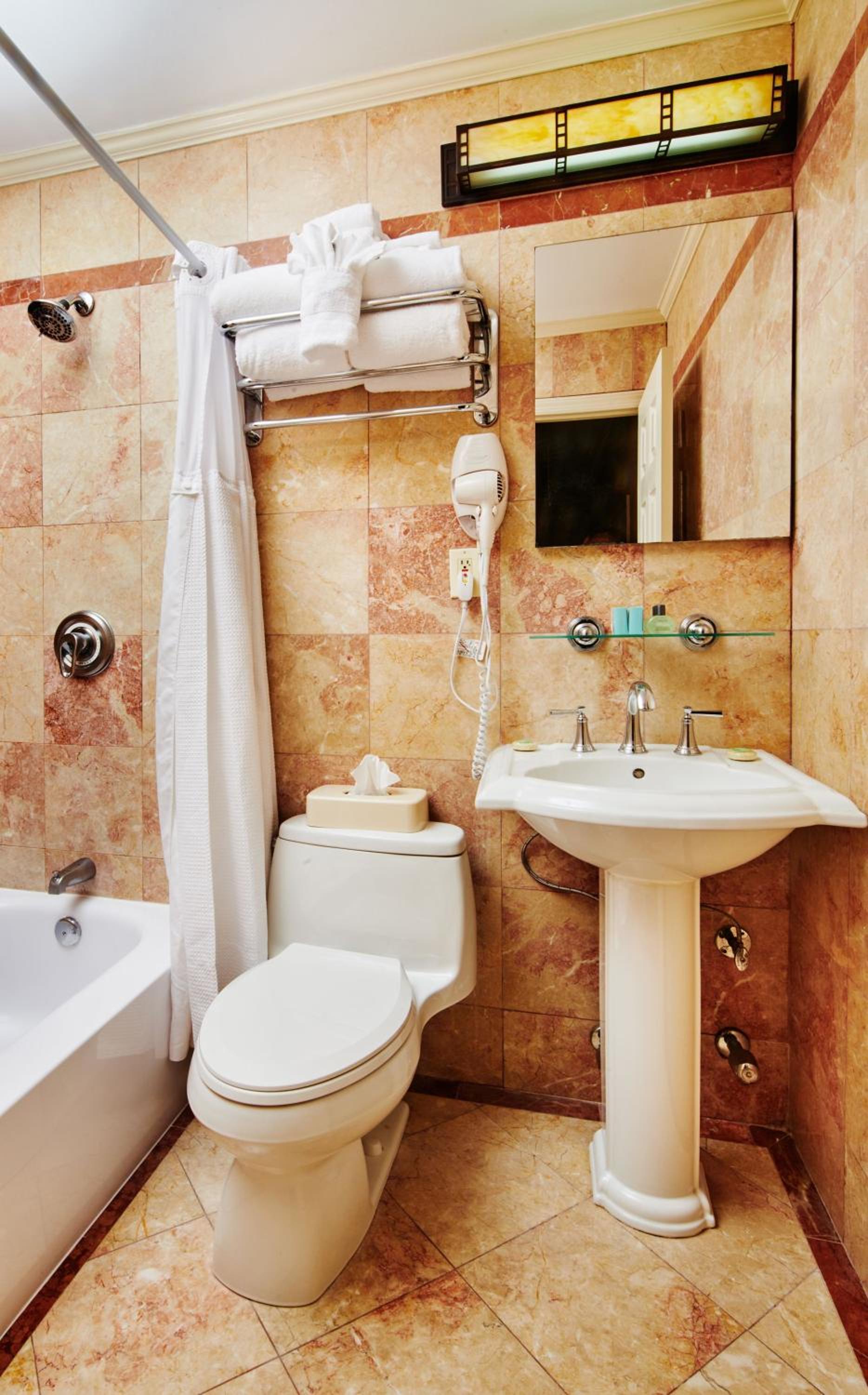 Radio City Apartments photo 19