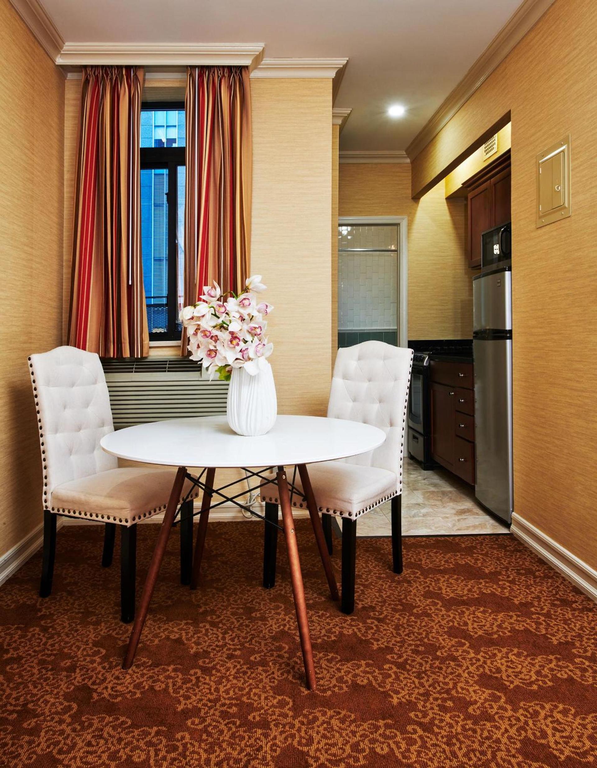 Radio City Apartments photo 34