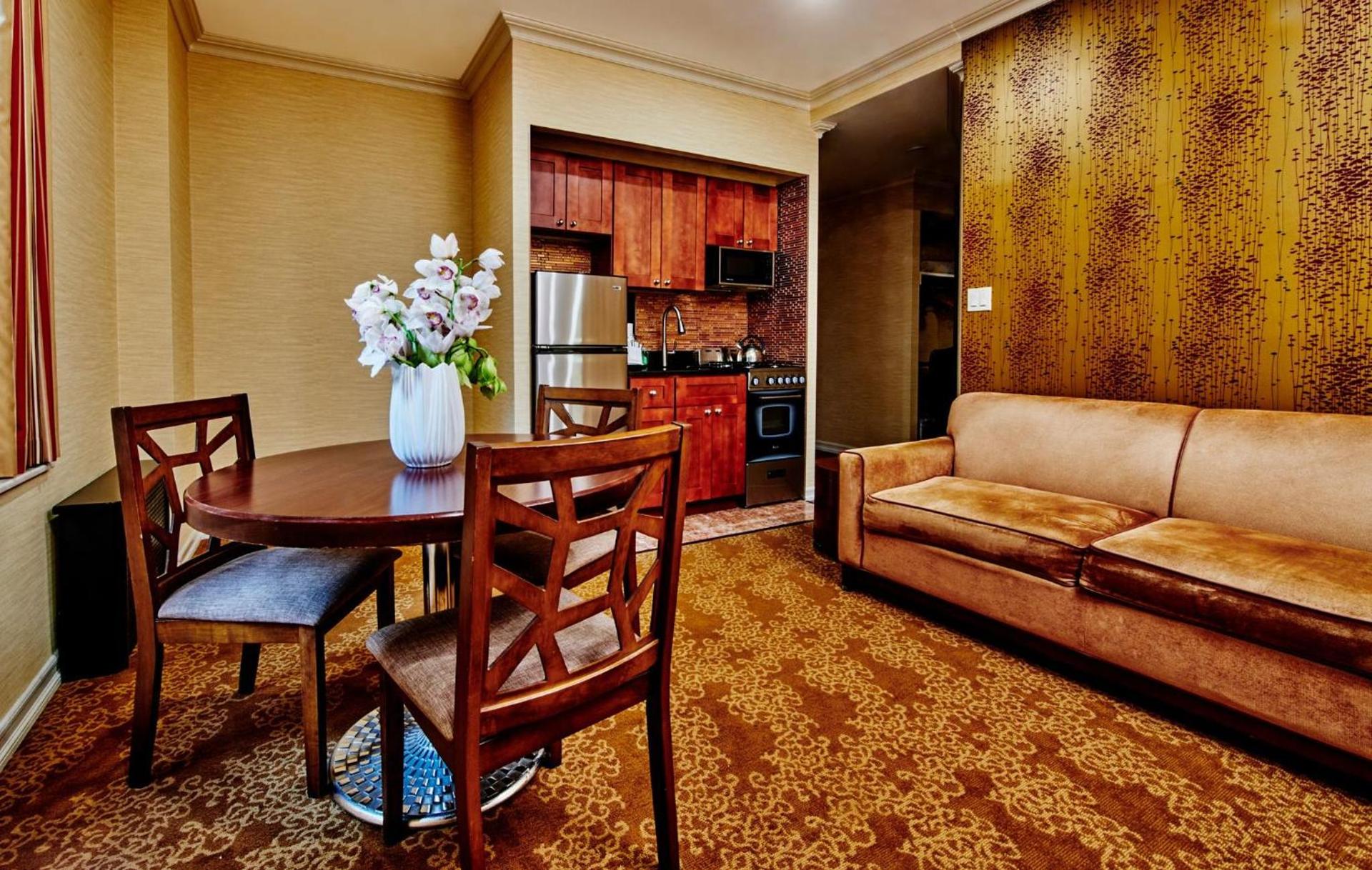 Radio City Apartments photo 51