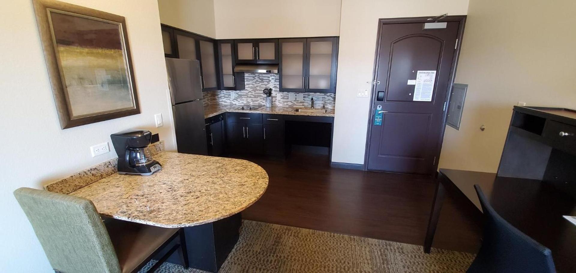 Staybridge Suites Eau Claire - Altoona by IHG photo 38