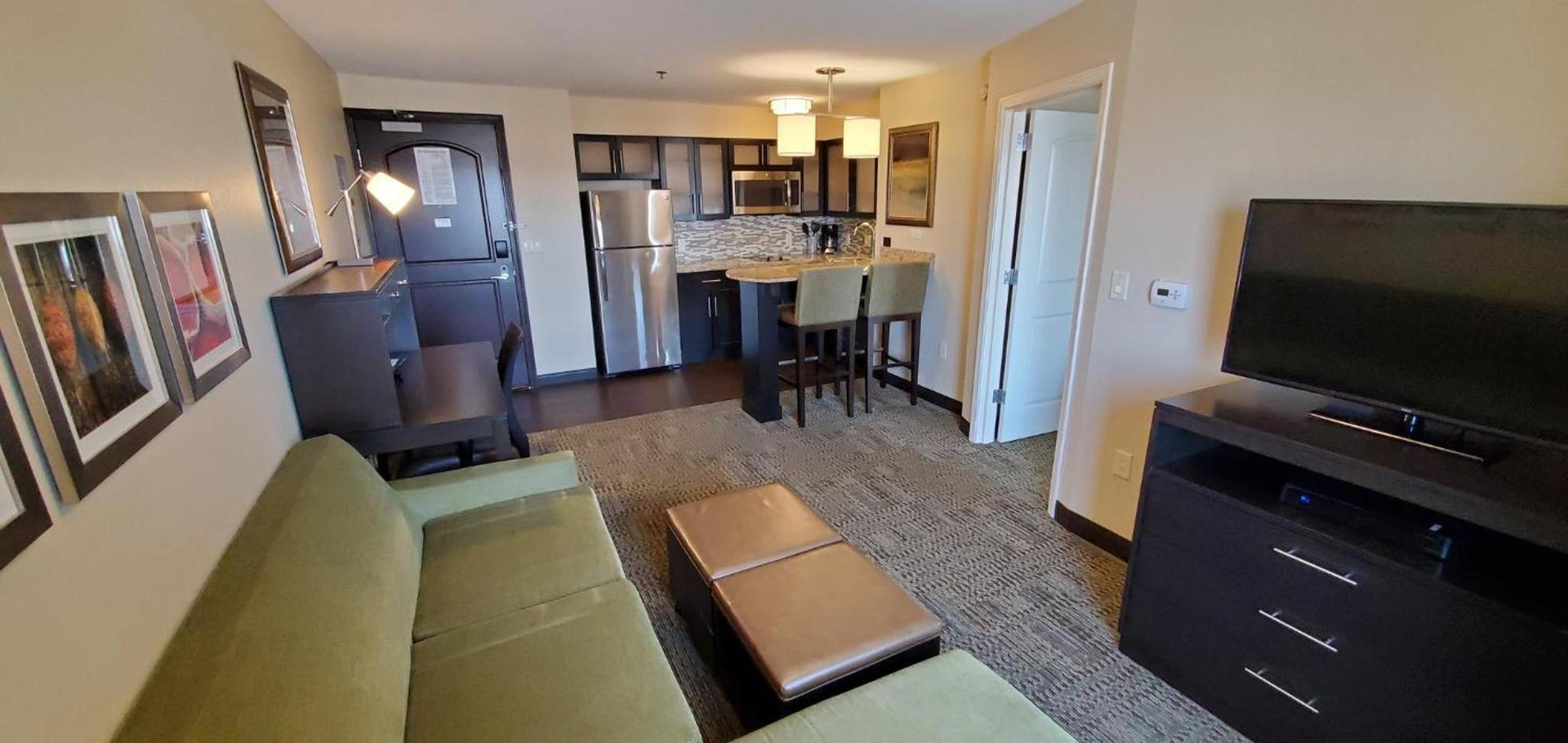 Staybridge Suites Eau Claire - Altoona by IHG photo 55