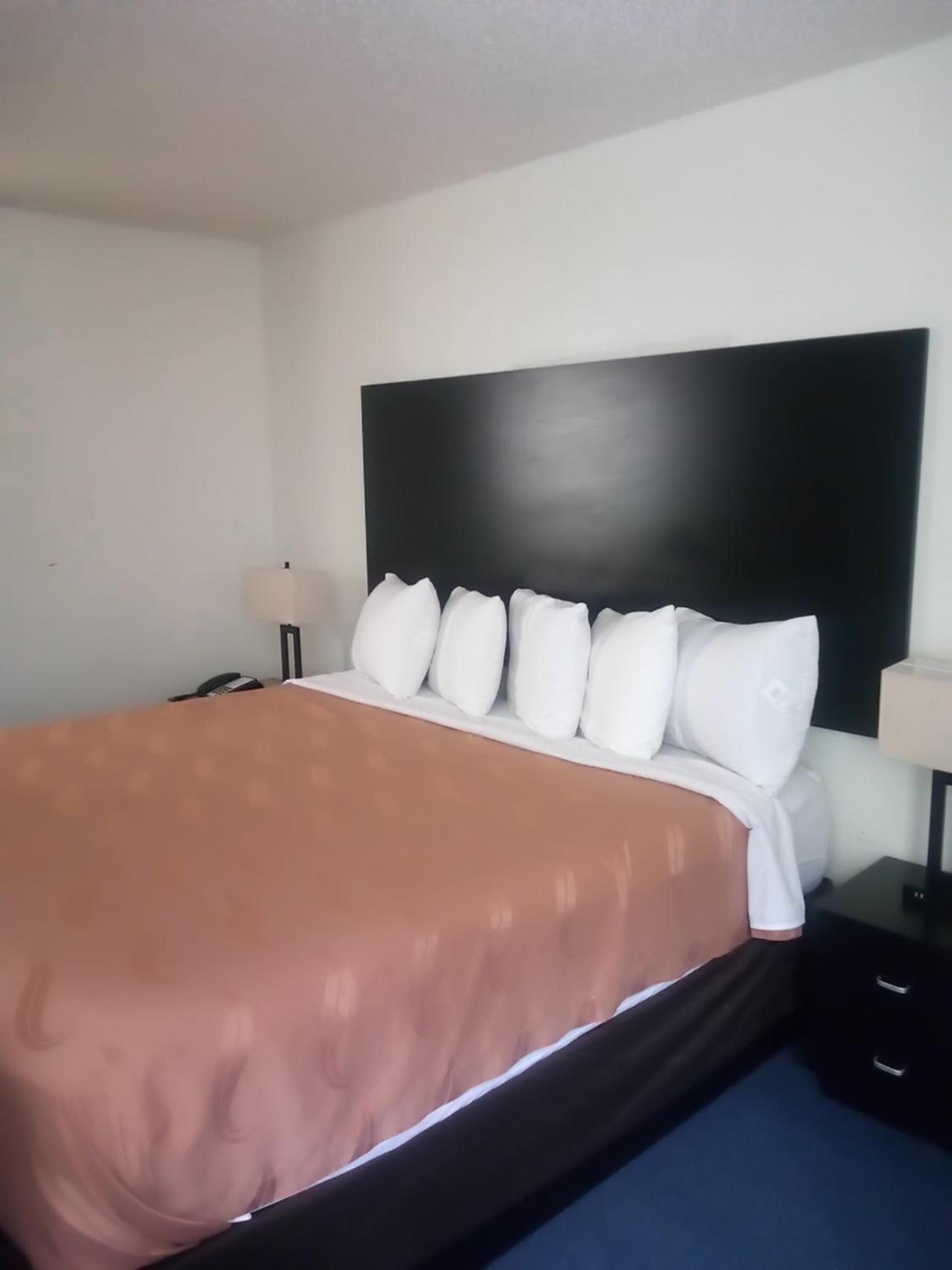 FairBridge Inn & Suites Sunnyside photo 25