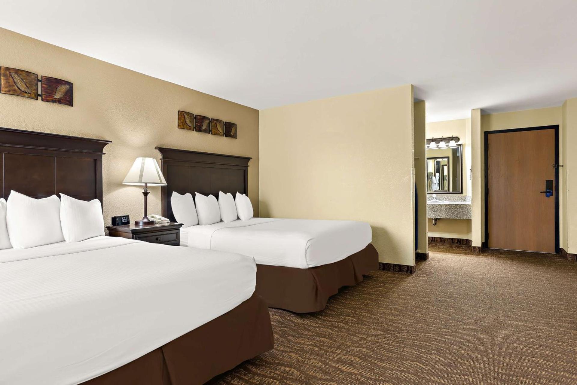 Best Western Center Pointe Inn photo 6