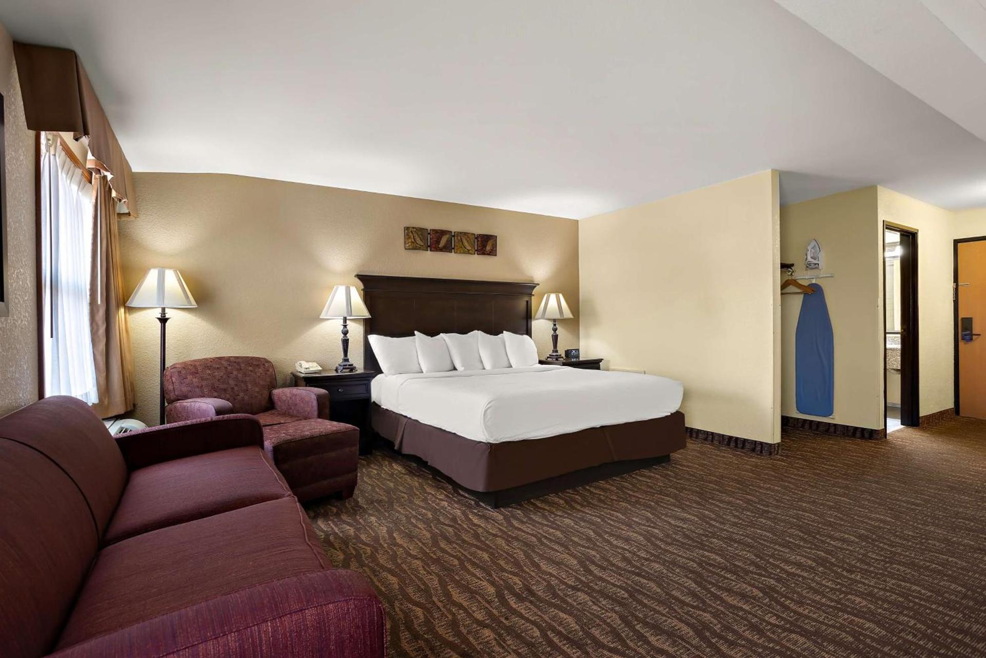 Best Western Center Pointe Inn photo 51