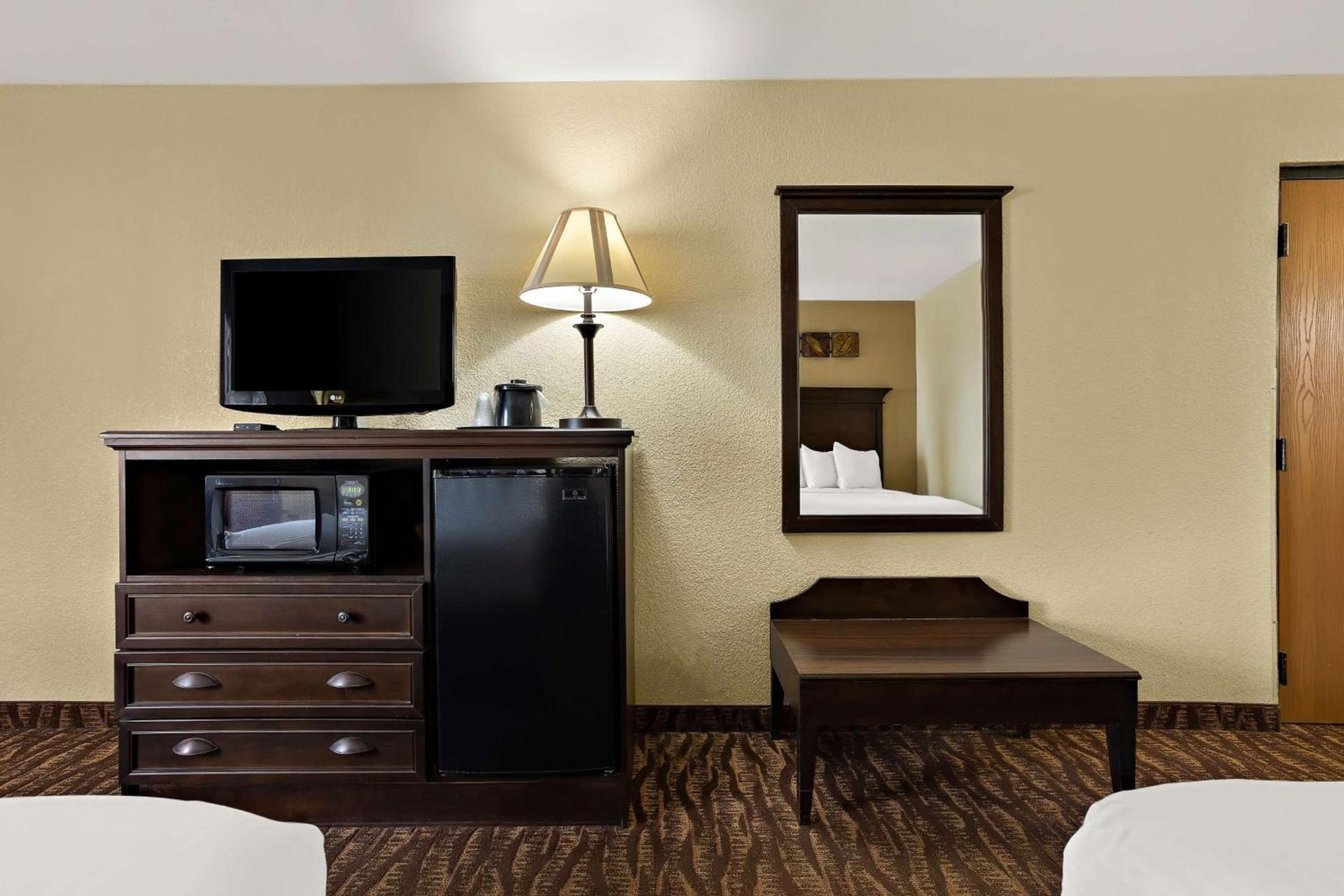 Best Western Center Pointe Inn photo 31