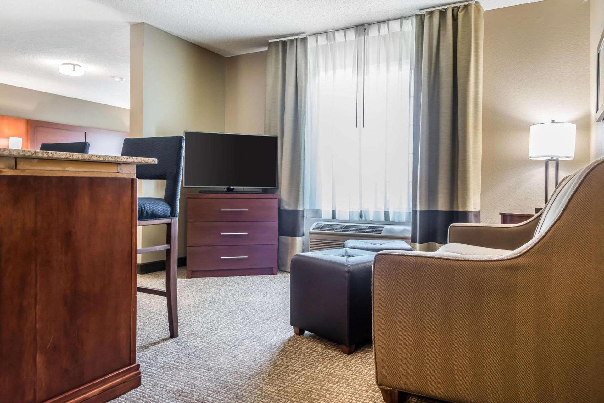 Country Inn & Suites by Radisson, Stillwater, MN photo 29