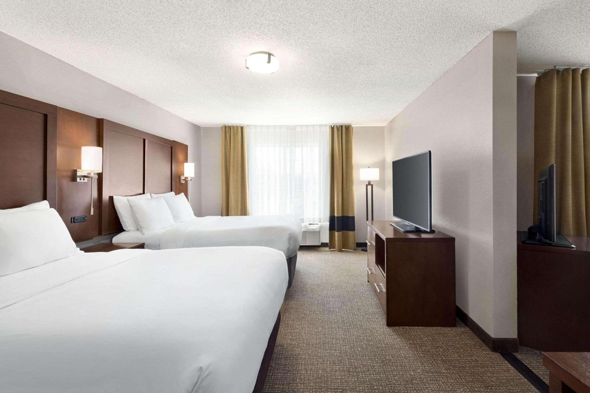 Country Inn & Suites by Radisson, Stillwater, MN photo 41