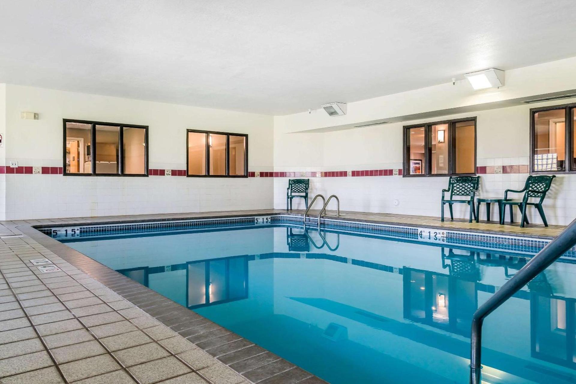 Country Inn & Suites by Radisson, Stillwater, MN photo 42