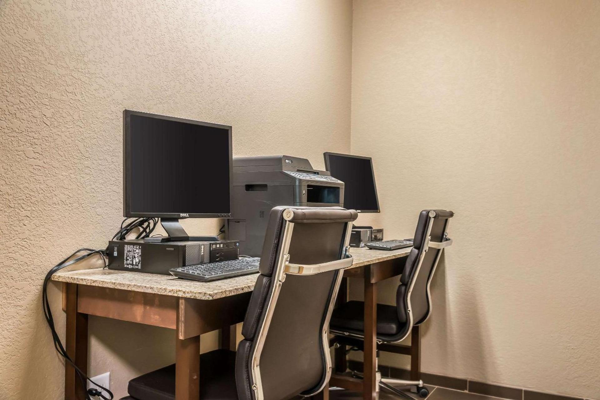 Country Inn & Suites by Radisson, Stillwater, MN photo 45