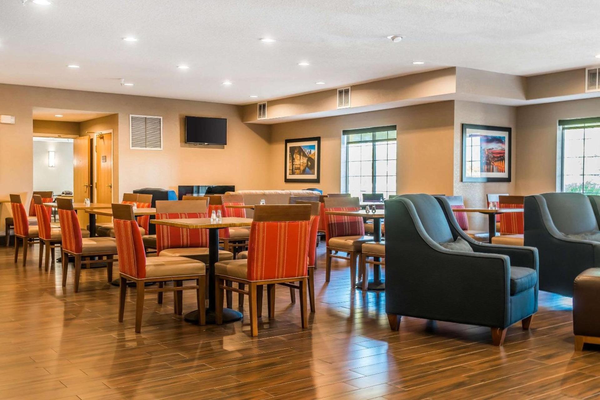 Country Inn & Suites by Radisson, Stillwater, MN photo 51