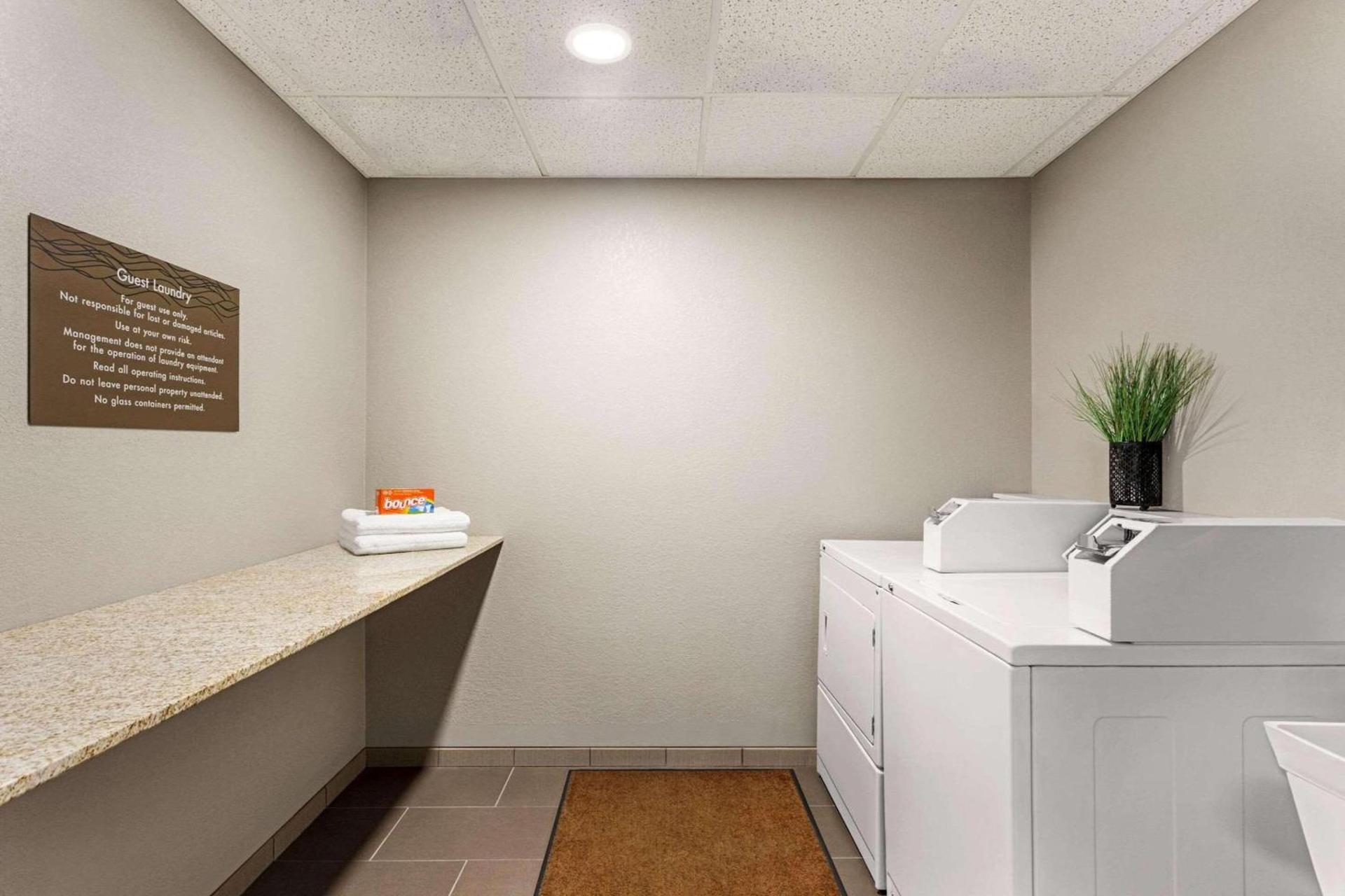 Country Inn & Suites by Radisson, Stillwater, MN photo 56