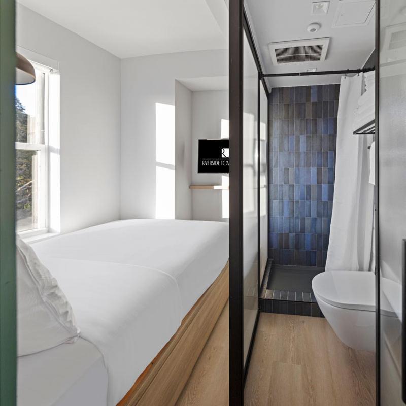 Riverside Tower Hotel photo 60