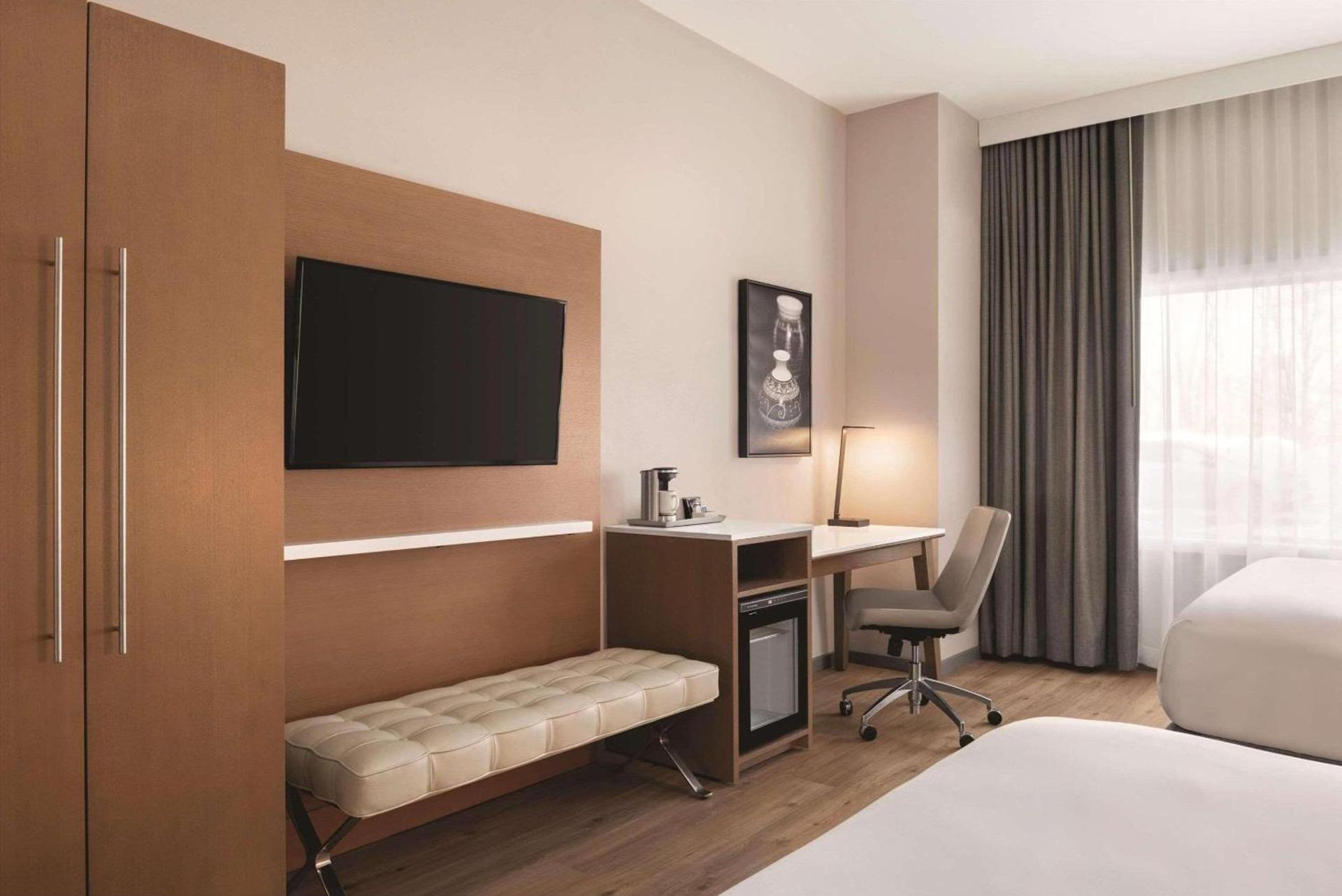 Oneida Casino Hotel photo 20