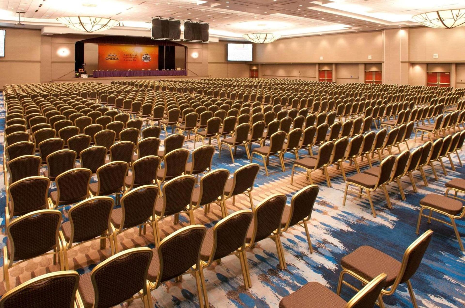 Oneida Casino Hotel photo 34