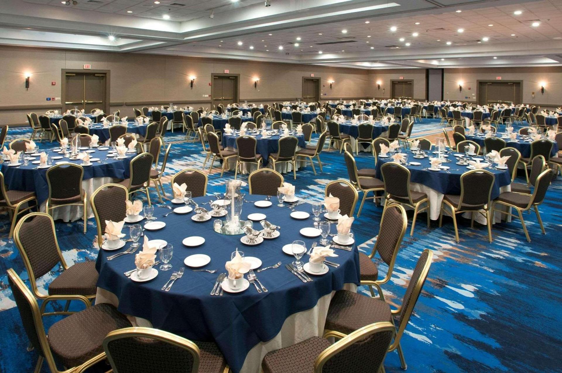 Oneida Casino Hotel photo 38