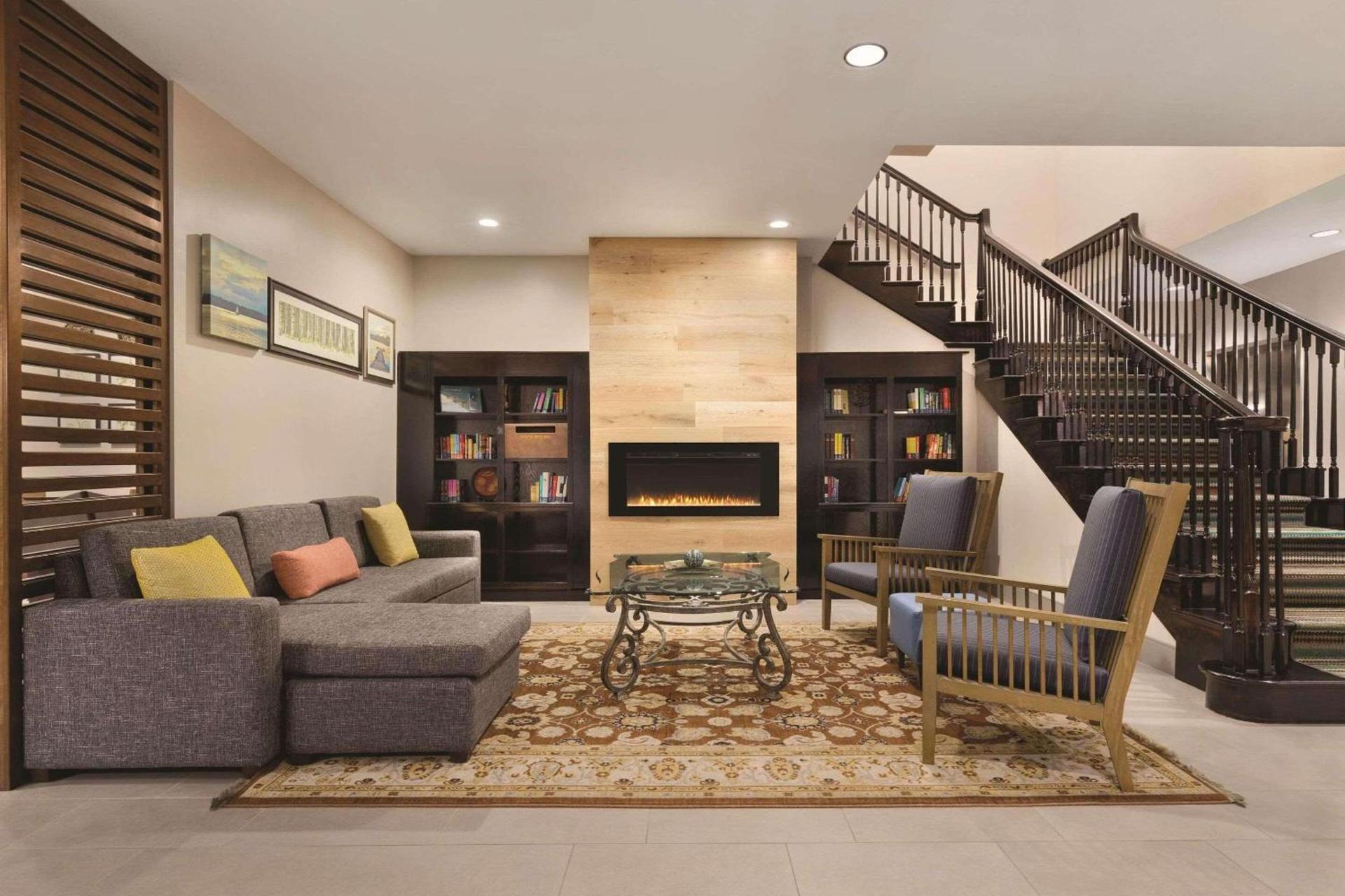Garner Hotel Madison - Huntsville Airport by IHG photo 42