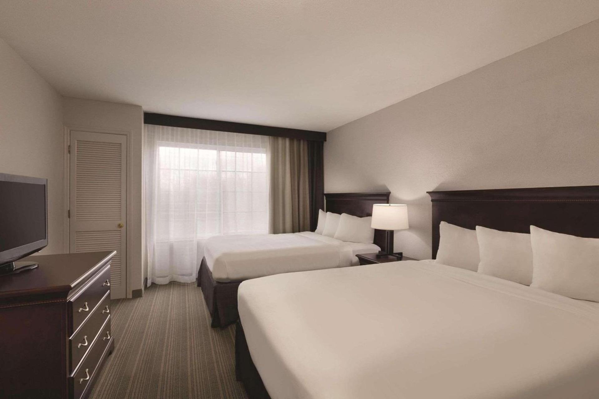 Garner Hotel Madison - Huntsville Airport by IHG photo 25