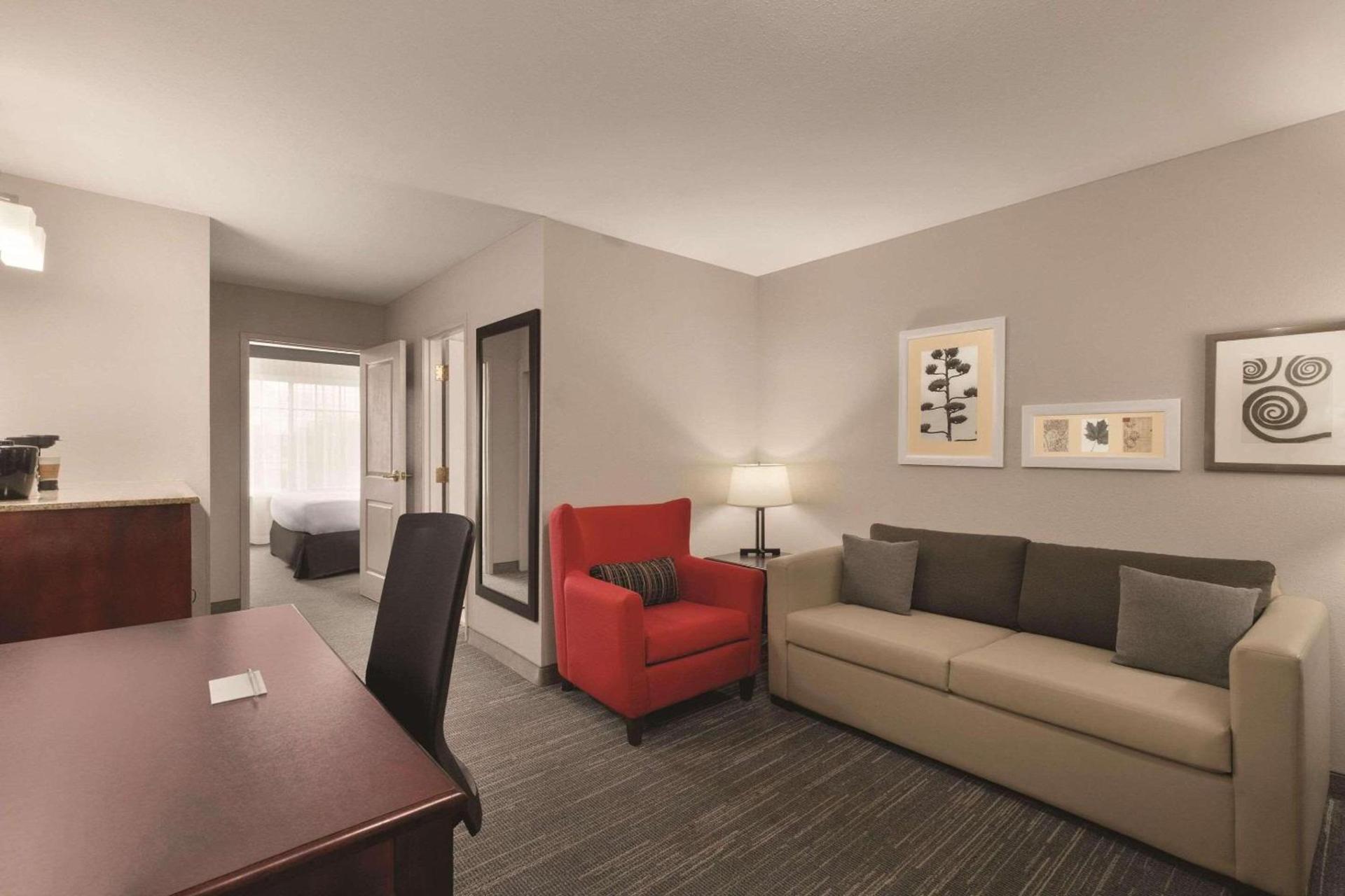 Garner Hotel Madison - Huntsville Airport by IHG photo 24
