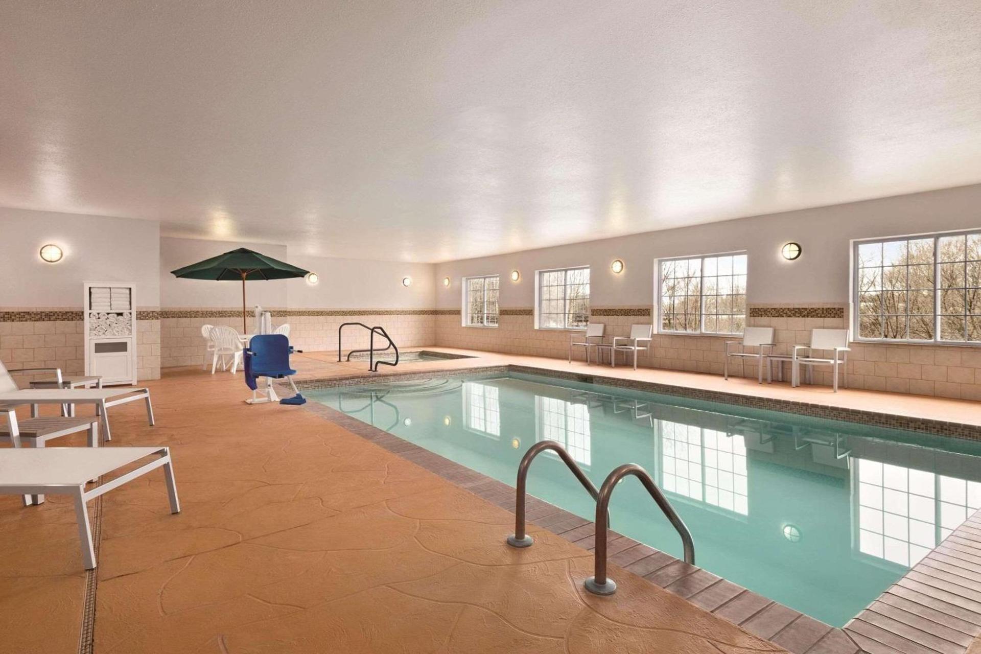 Garner Hotel Madison - Huntsville Airport by IHG photo 32