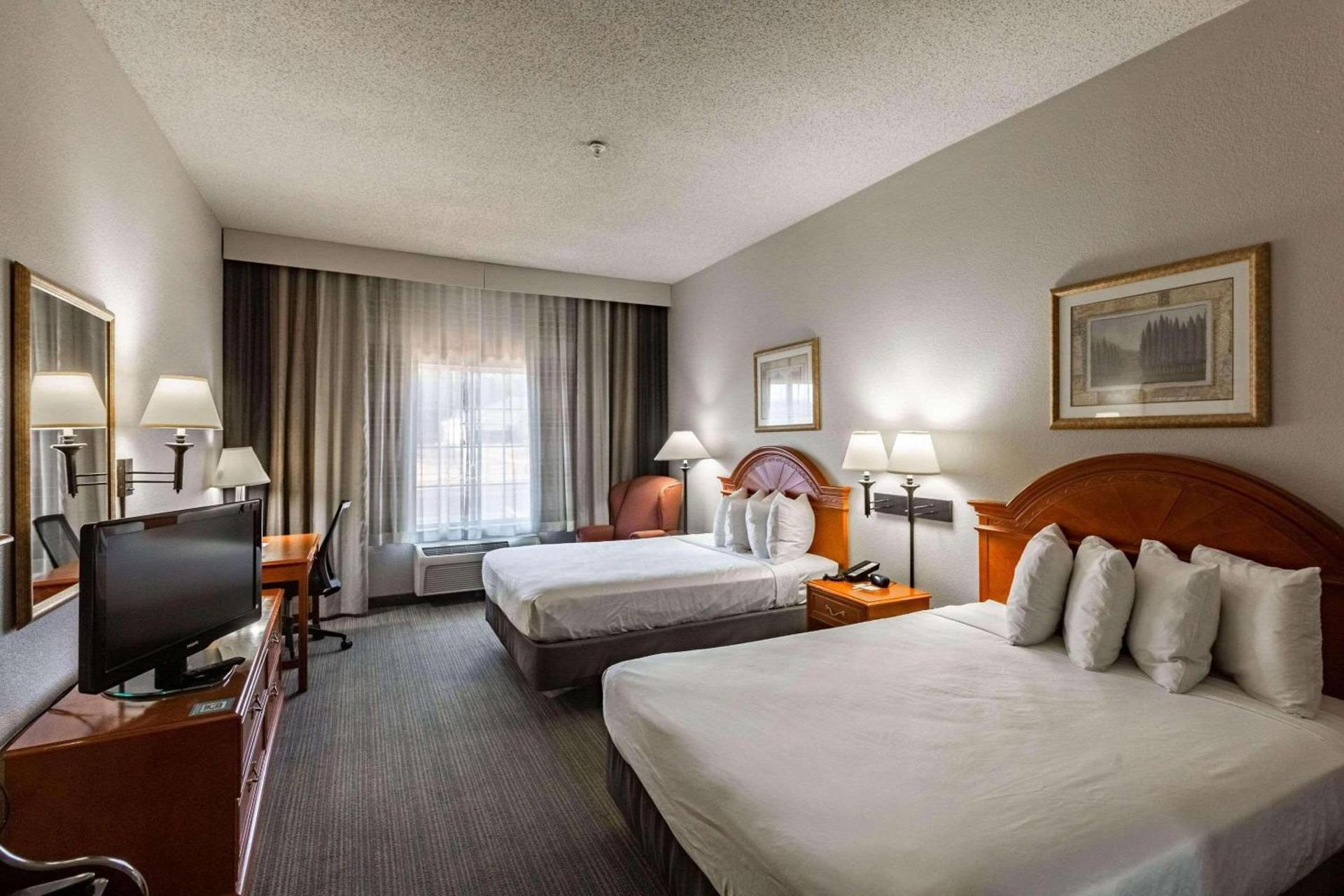 Country Inn & Suites by Radisson, El Dorado, AR photo 16