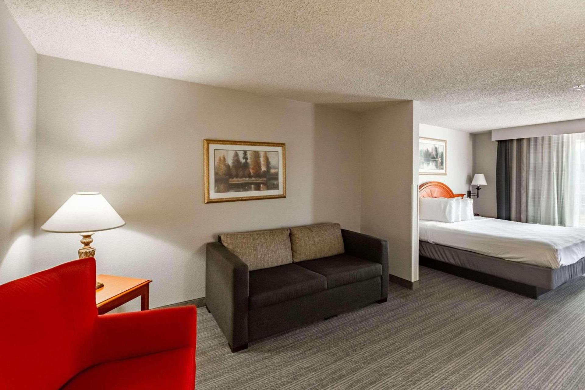 Country Inn & Suites by Radisson, El Dorado, AR photo 11