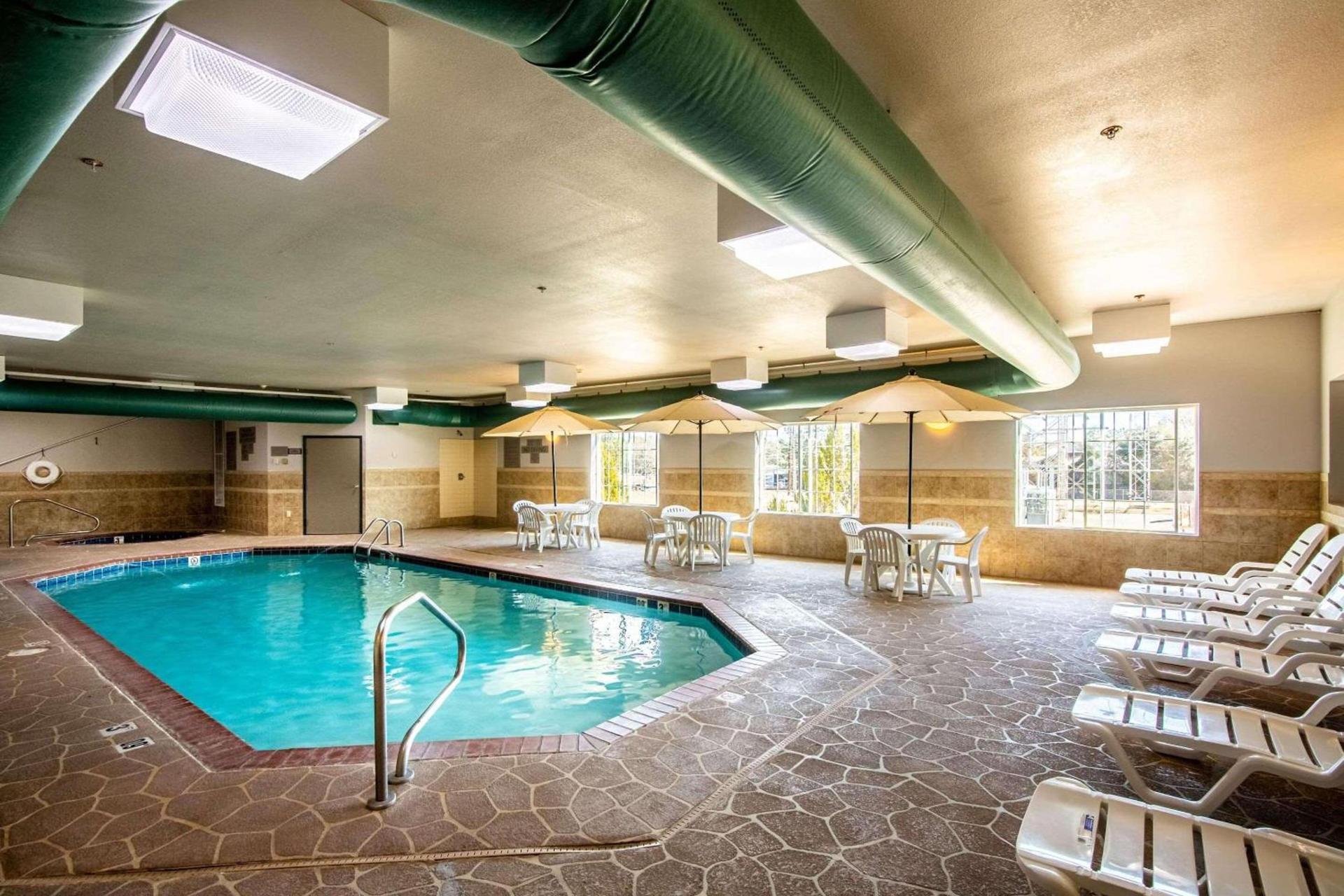 Country Inn & Suites by Radisson, El Dorado, AR photo 14