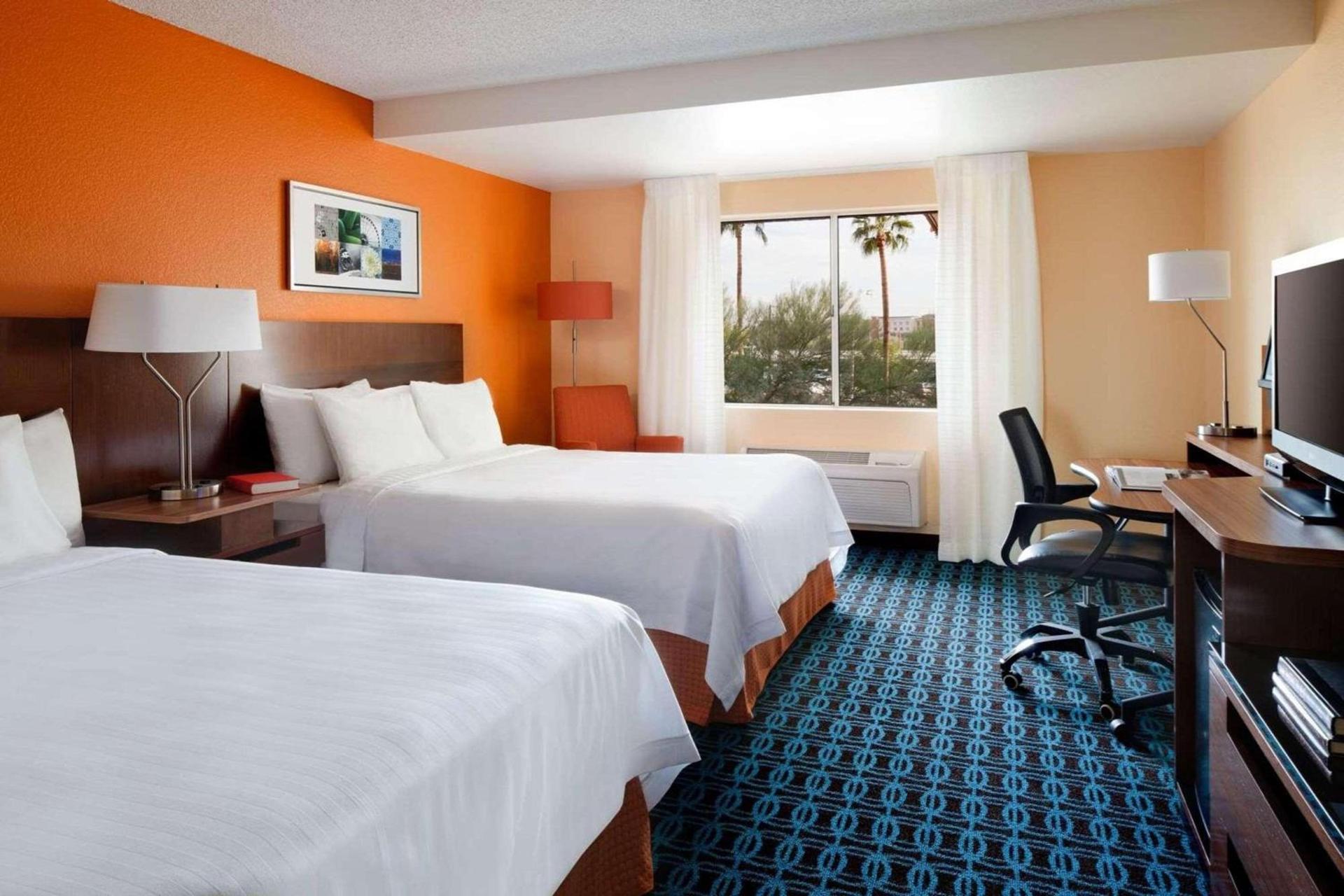 Country Inn & Suites by Radisson, Phoenix Airport, AZ photo 4