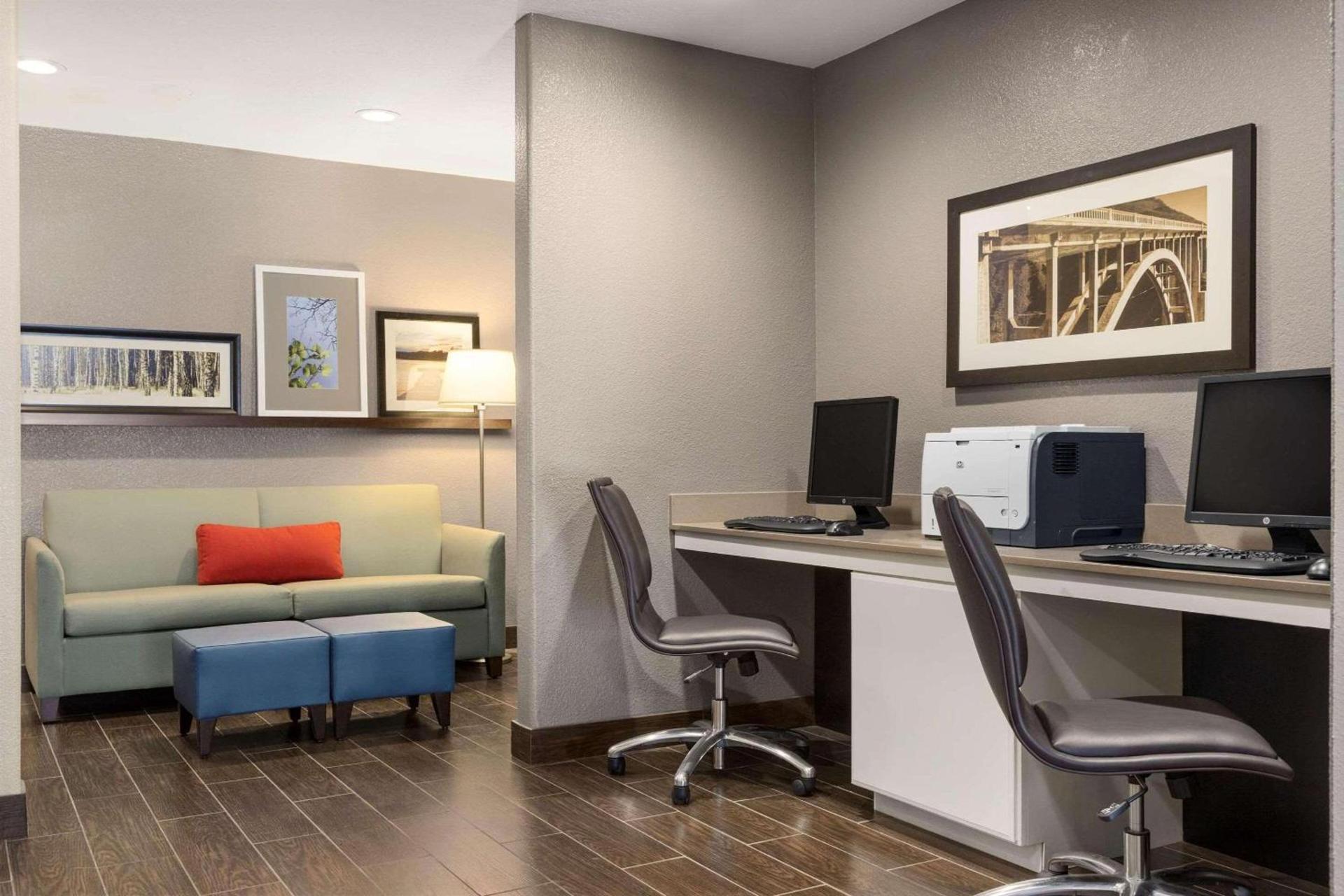 Country Inn & Suites by Radisson, Flagstaff, AZ photo 10