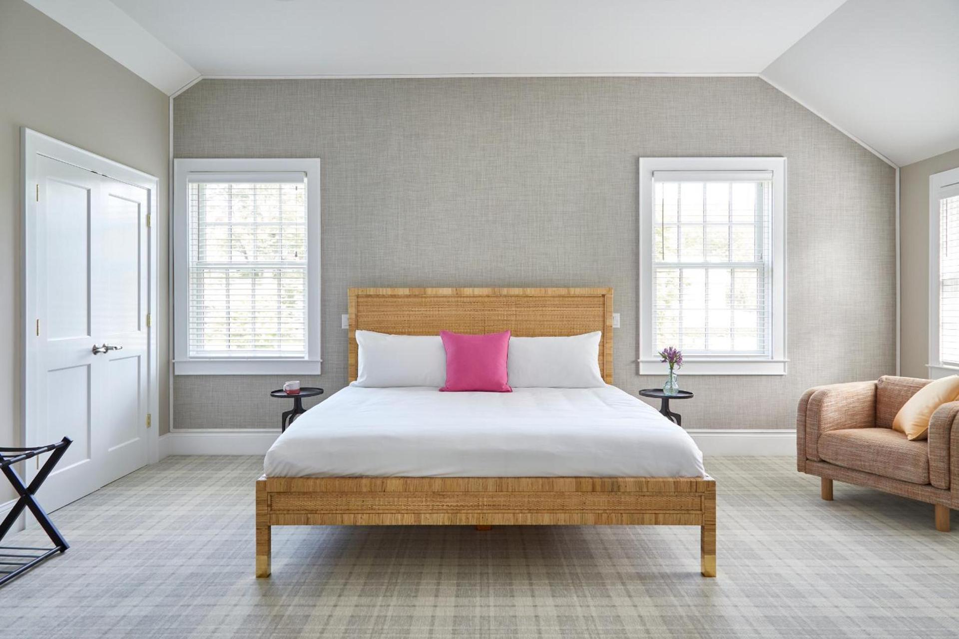 The Kent Collection - The Firefly Inn photo 17