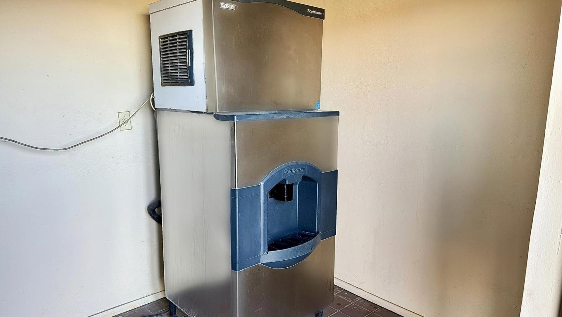 Regency Inn Hondo photo 42
