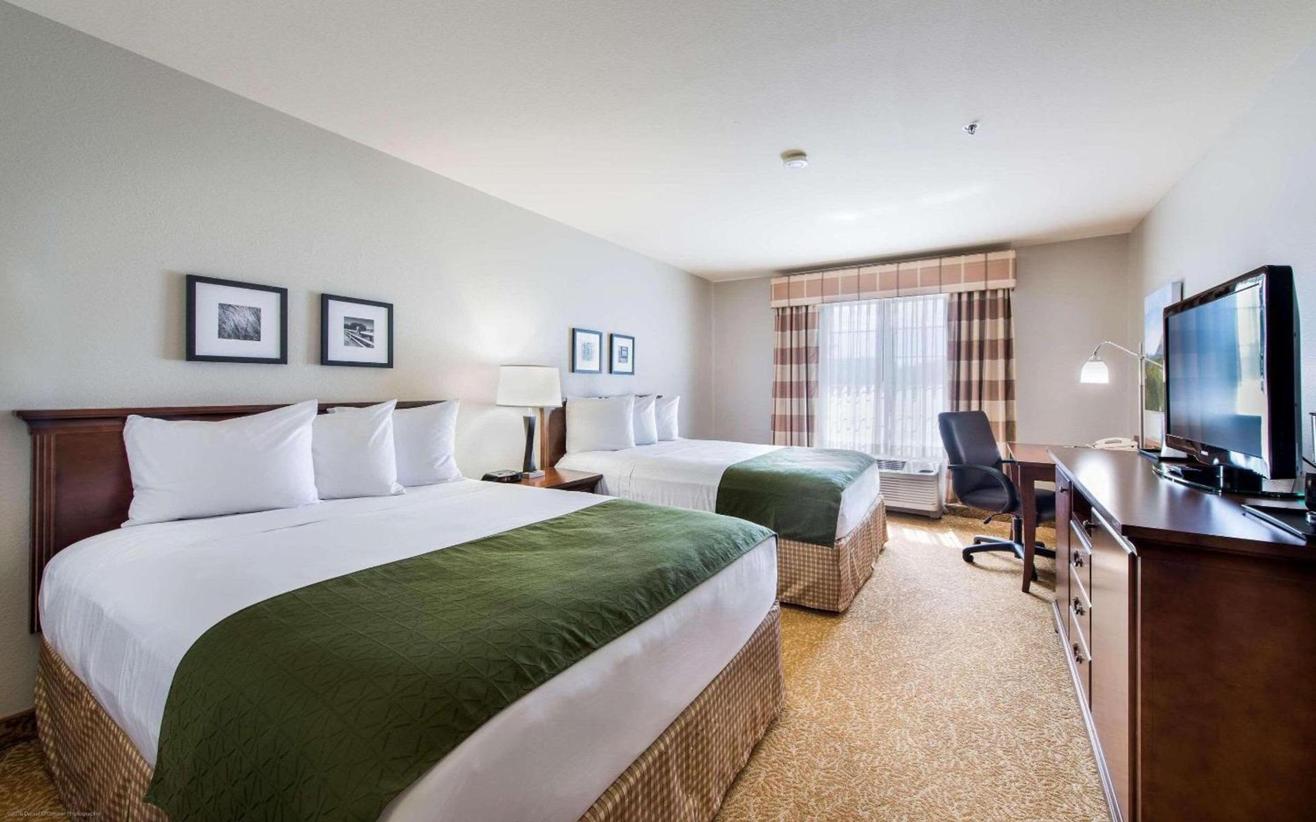 Country Inn & Suites by Radisson, Greeley, CO photo 4