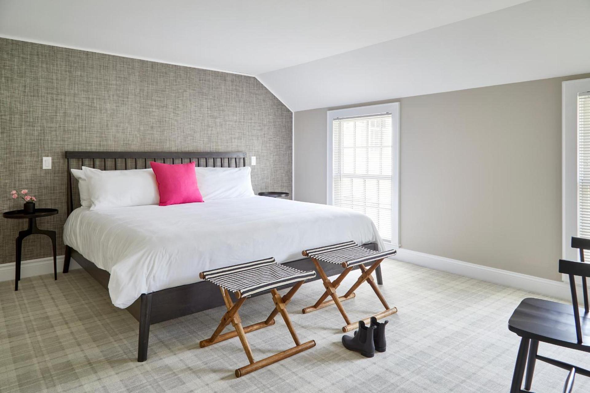 The Kent Collection - The Firefly Inn photo 24