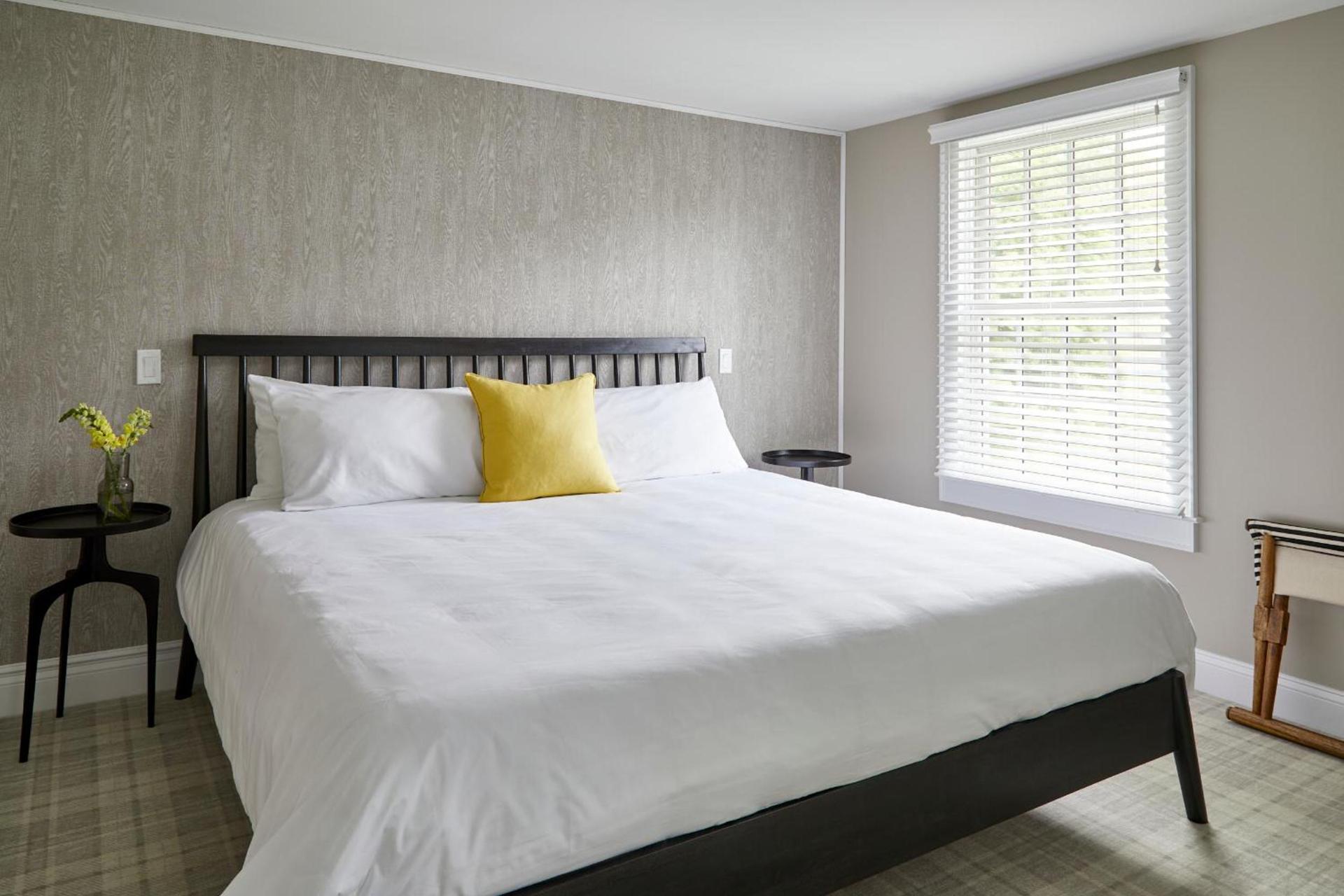 The Kent Collection - The Firefly Inn photo 26