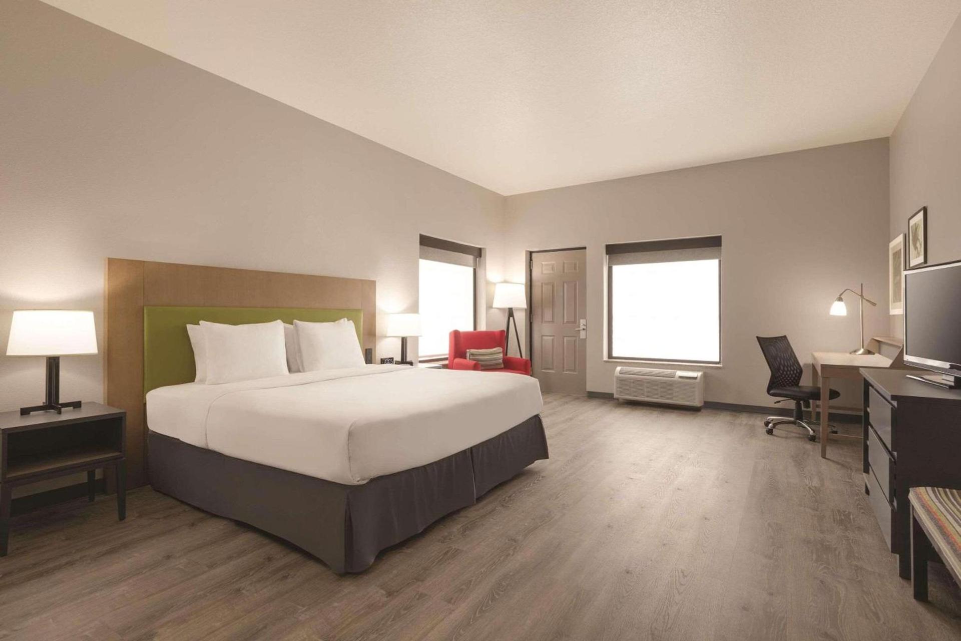 Country Inn & Suites by Radisson, RJ Stadium - Tampa Airport East photo 8