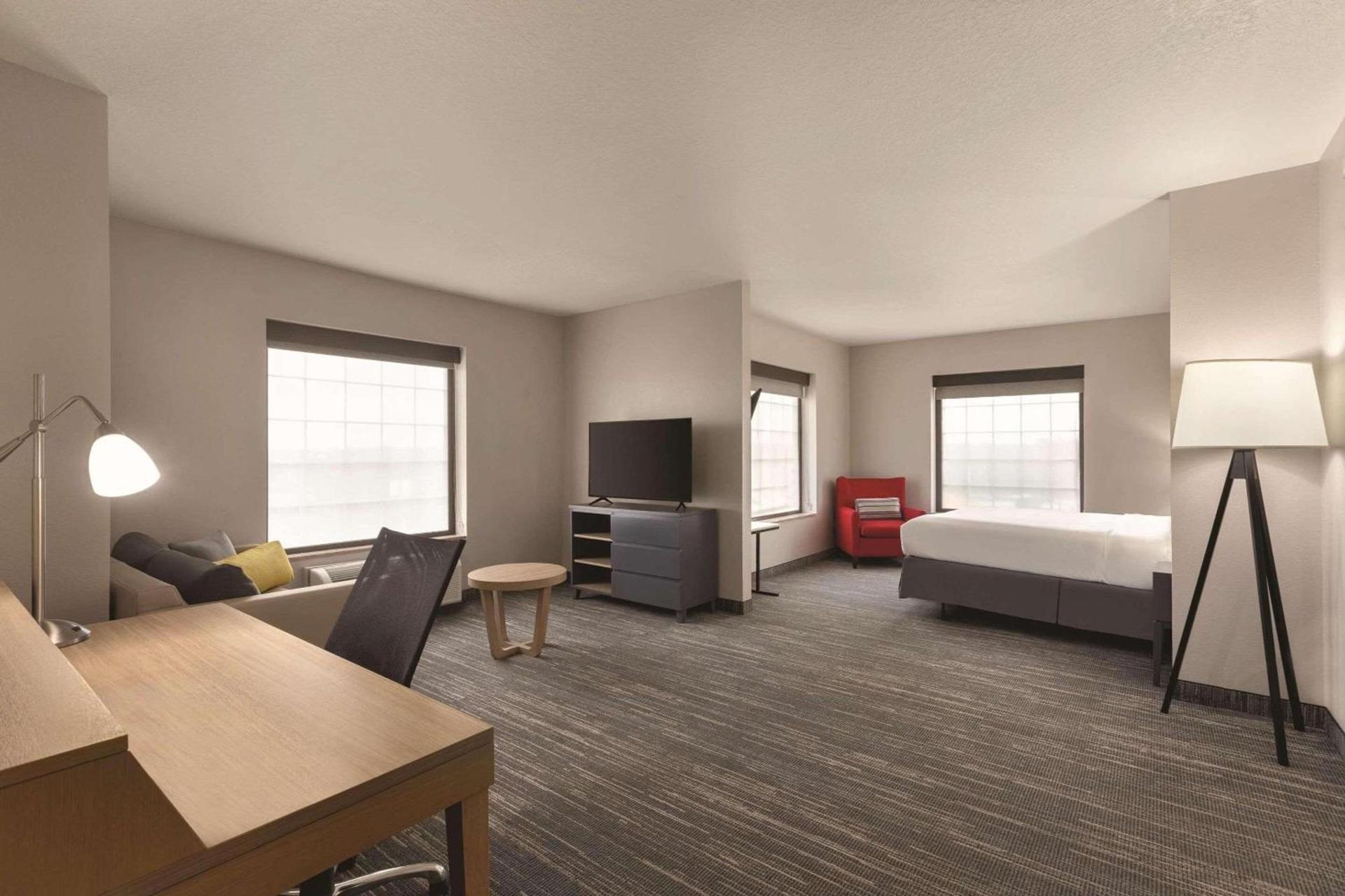 Country Inn & Suites by Radisson, RJ Stadium - Tampa Airport East photo 13