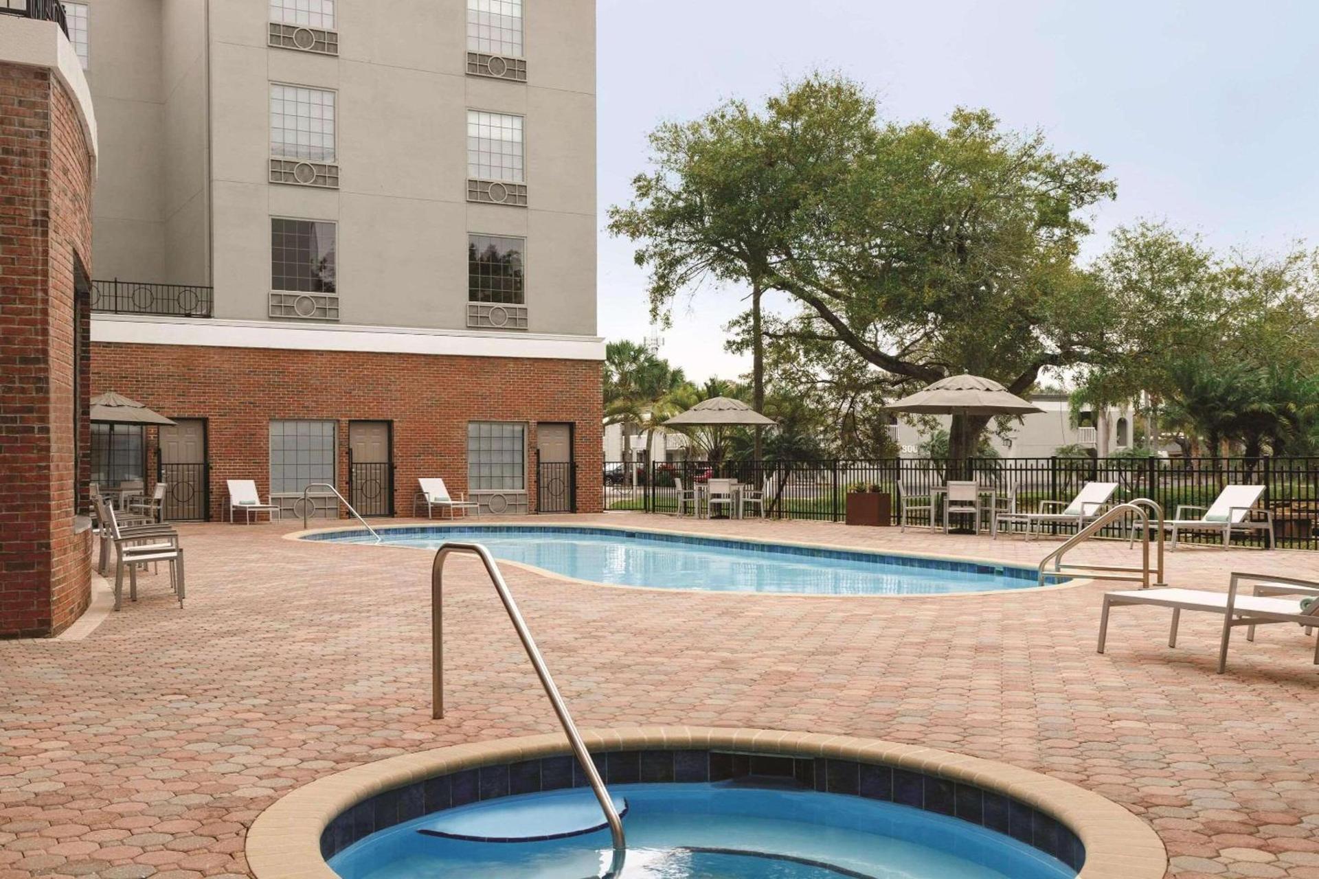 Country Inn & Suites by Radisson, RJ Stadium - Tampa Airport East photo 18