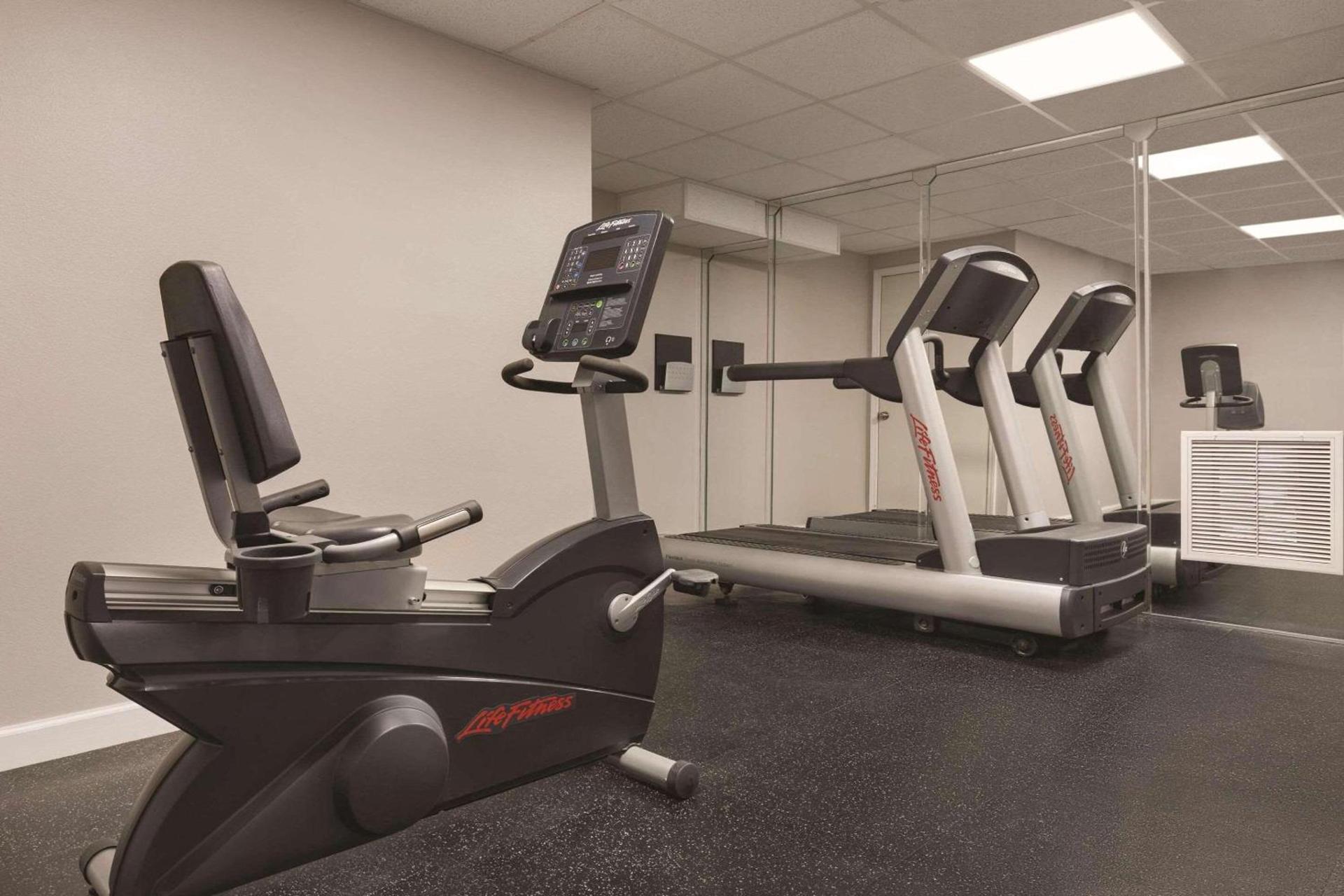 Country Inn & Suites by Radisson, Panama City, FL photo 18
