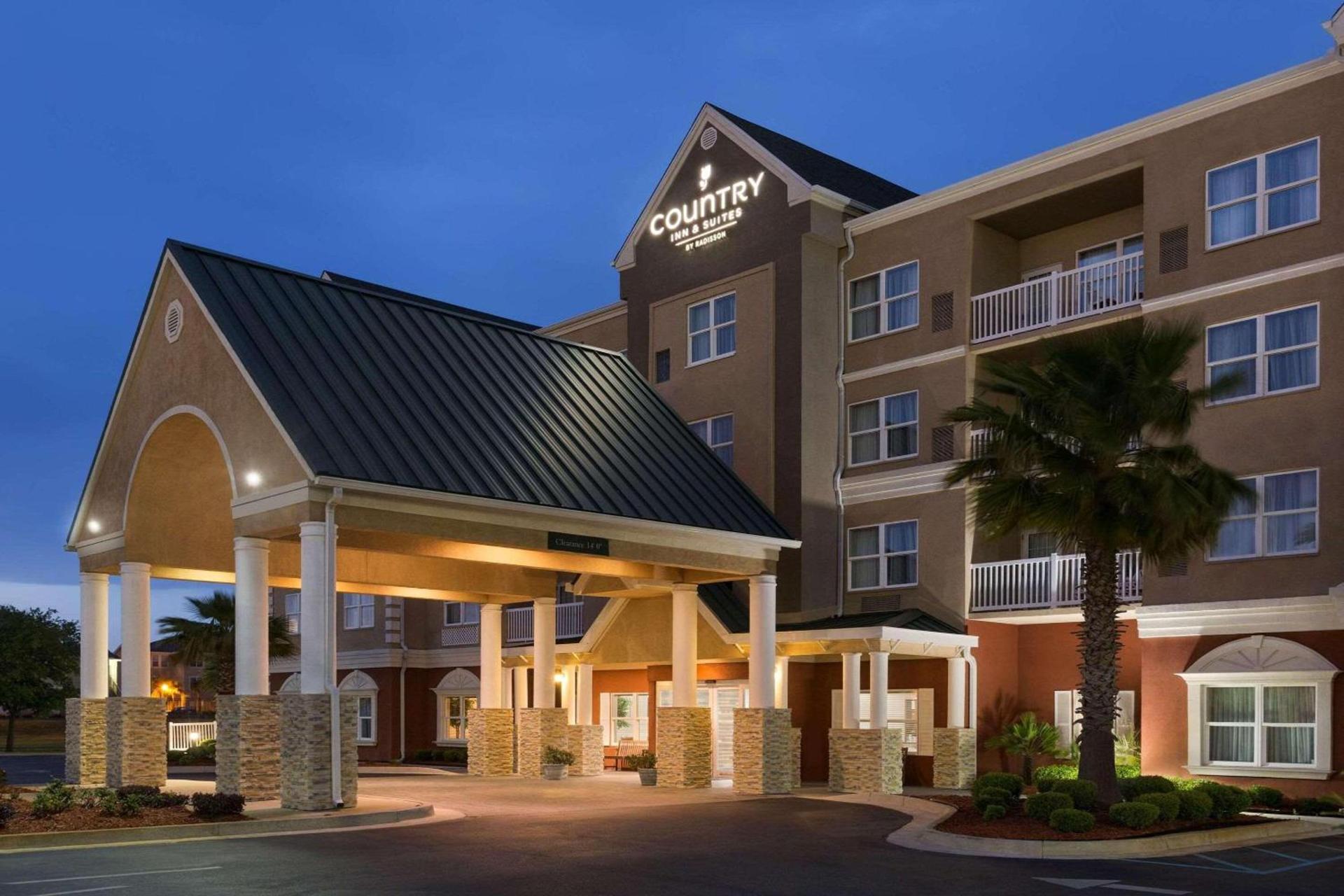 Spark by Hilton Panama City Beach photo 1
