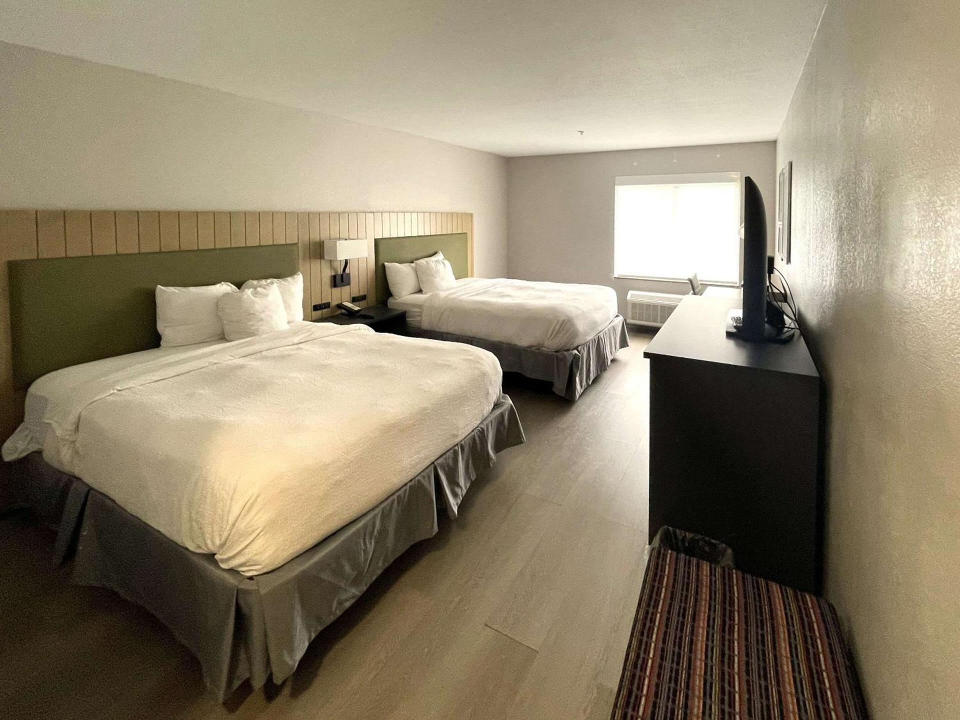 Country Inn & Suites by Radisson, Midway - Tallahassee West photo 5