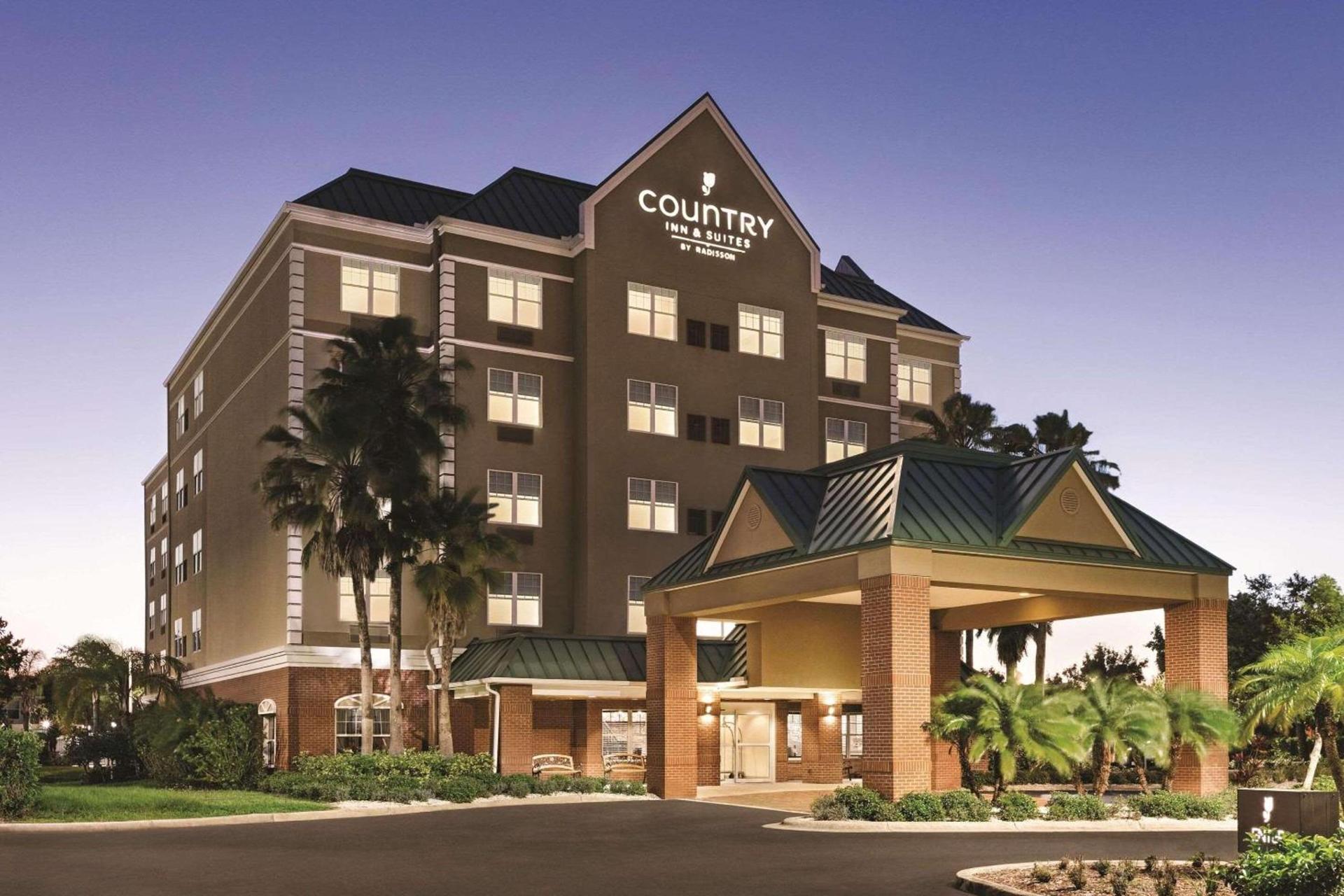 Country Inn & Suites by Radisson, Tampa-Brandon, FL photo 2