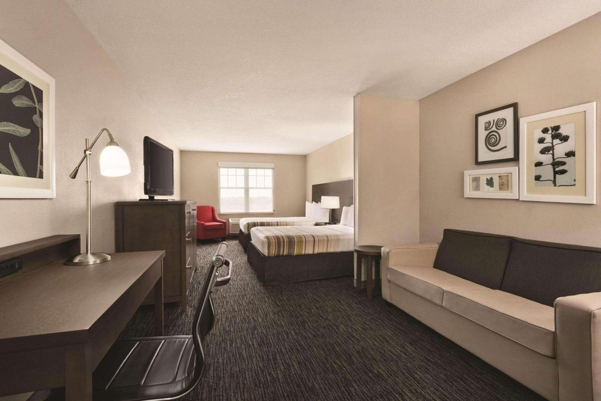 Country Inn & Suites by Radisson, Tampa-Brandon, FL photo 12