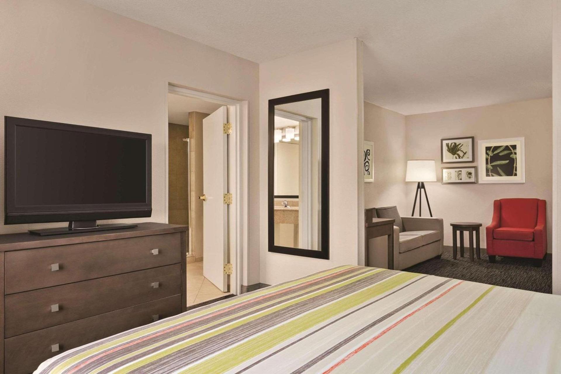 Country Inn & Suites by Radisson, Tampa-Brandon, FL photo 14