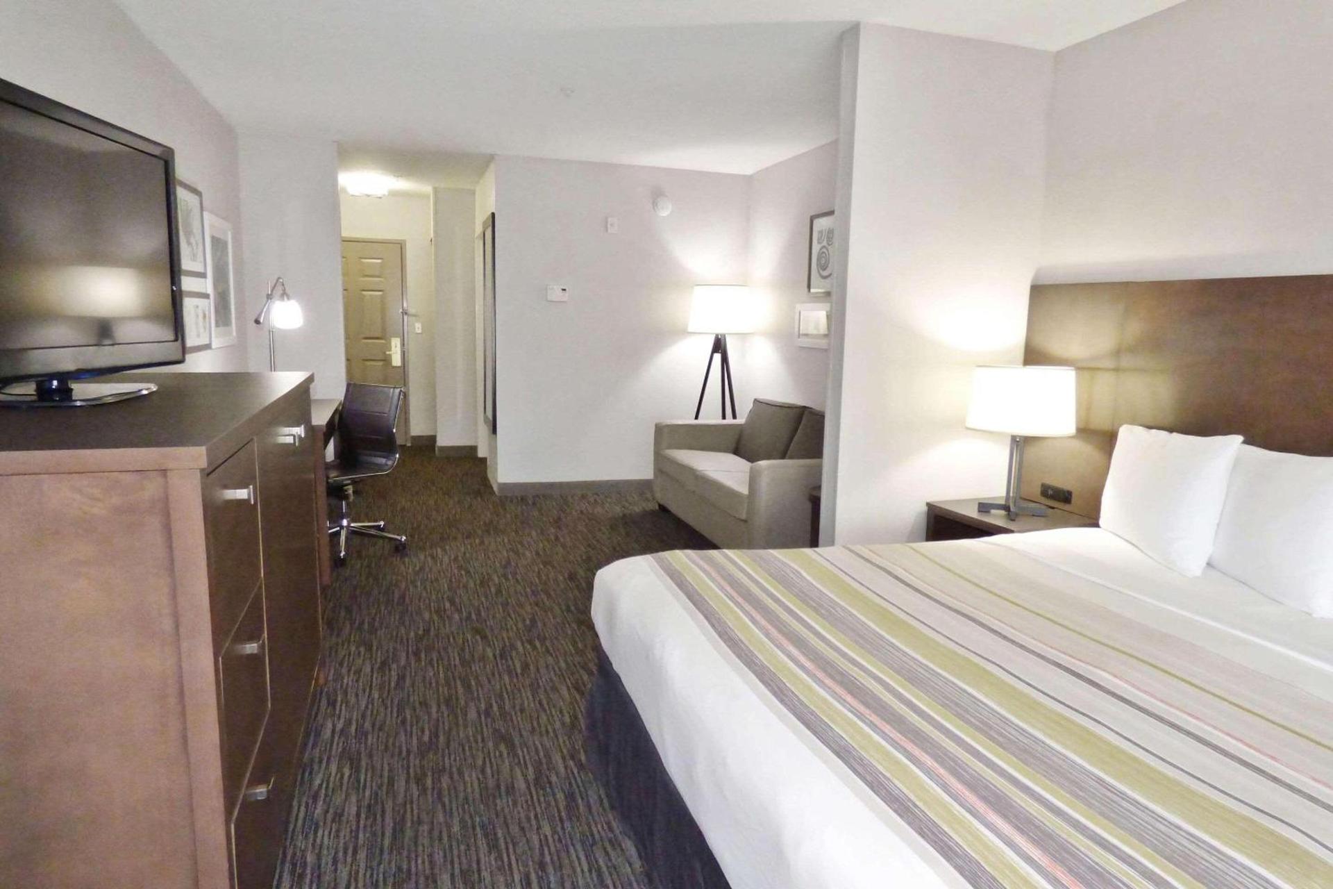 Country Inn & Suites by Radisson, Tampa-Brandon, FL photo 18