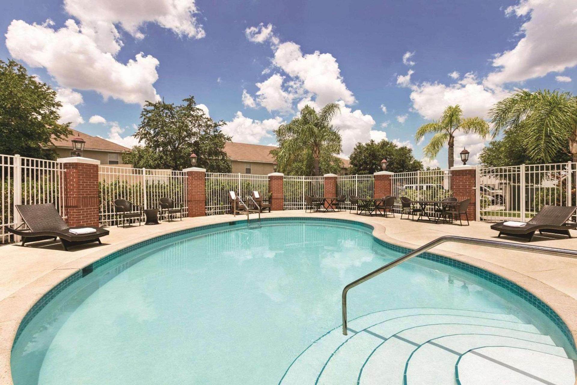 Country Inn & Suites by Radisson, Tampa-Brandon, FL photo 25