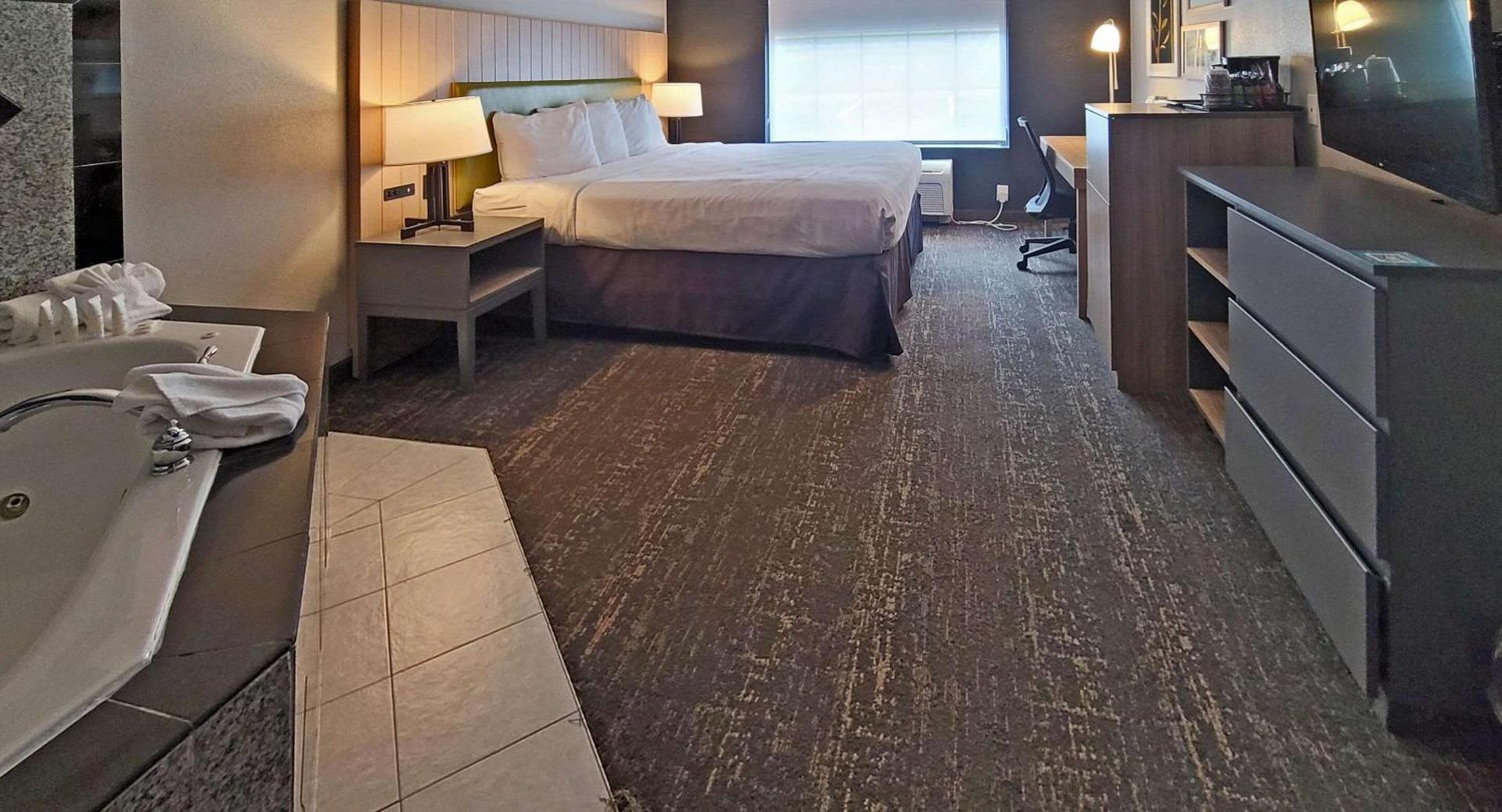 Country Inn & Suites by Radisson, Canton, GA photo 9