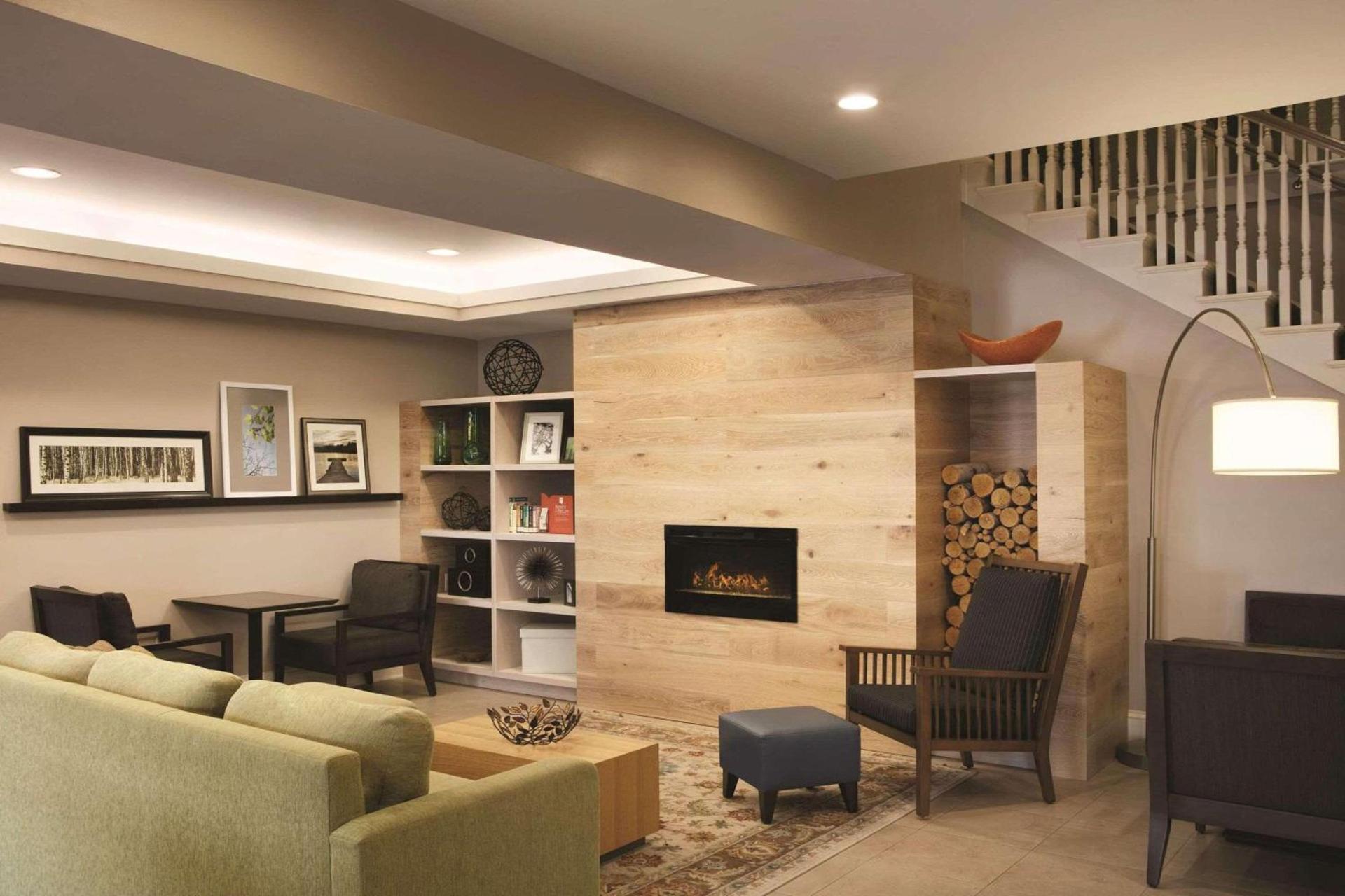 Country Inn & Suites By Radisson, Atlanta Airport North, GA photo 2
