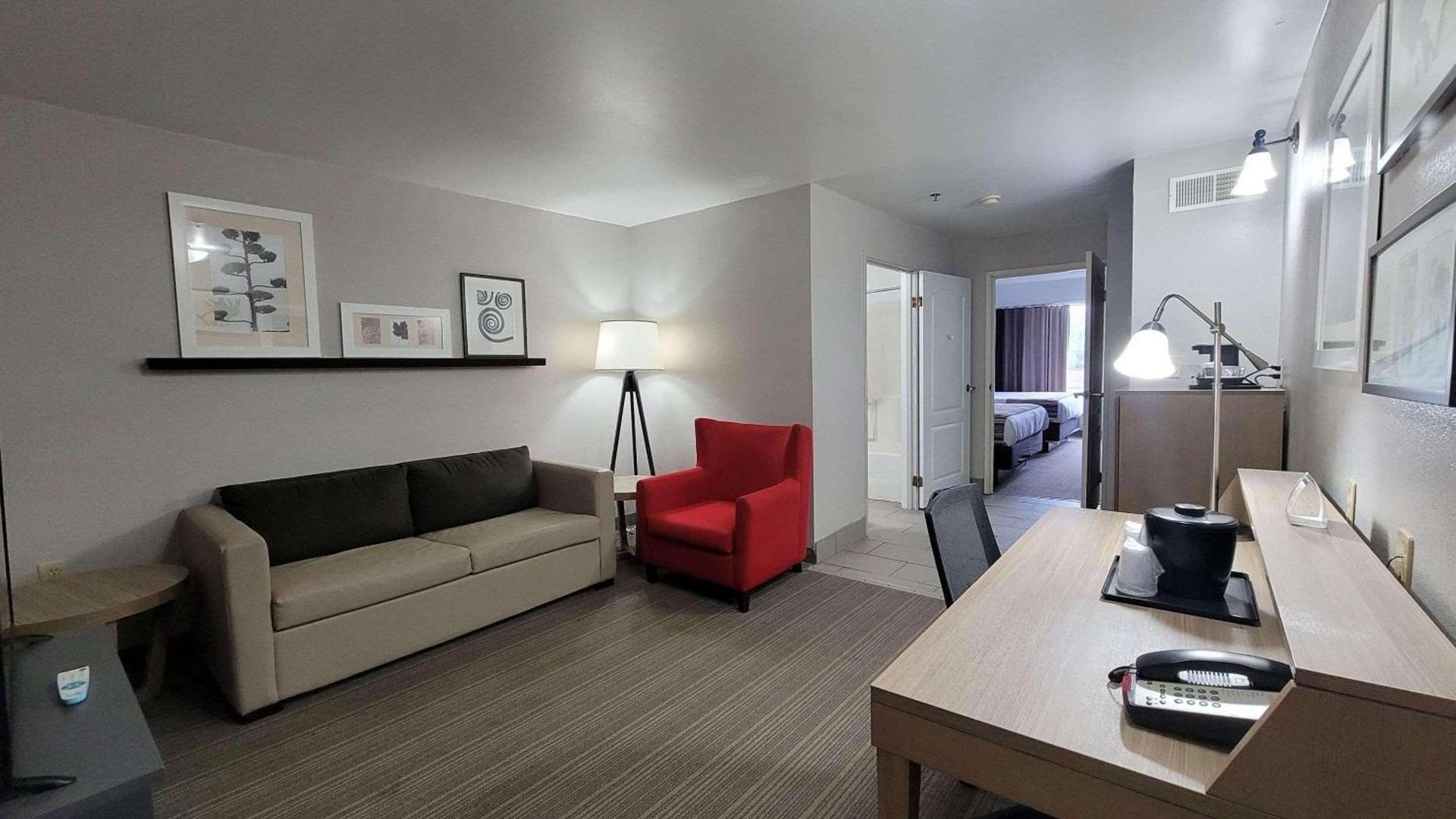 Country Inn & Suites By Radisson, McDonough, GA photo 25