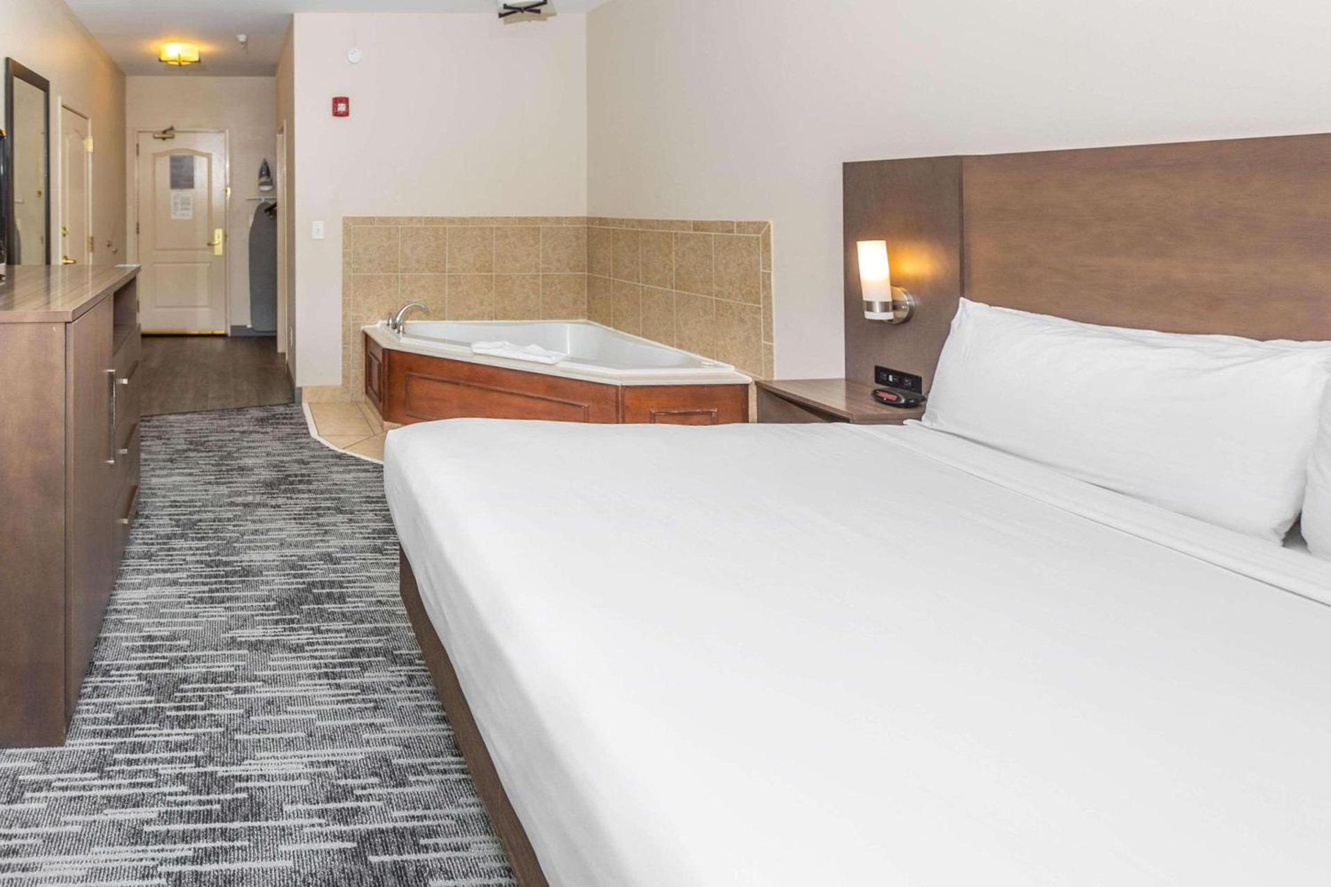 Country Inn & Suites by Radisson, Smyrna - Atlanta Northwest photo 7